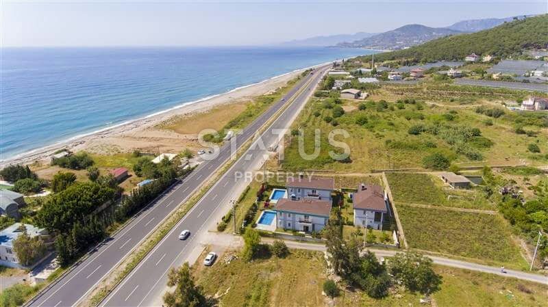 Три люкс – виллы на побережье в районе Демирташ, 455 – 600 м2 фото 25