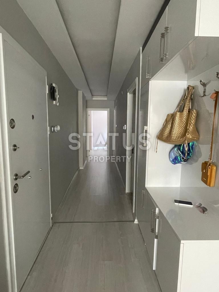 Newly renovated three-room apartment in Mahmutlar, 125 m2 фото 12