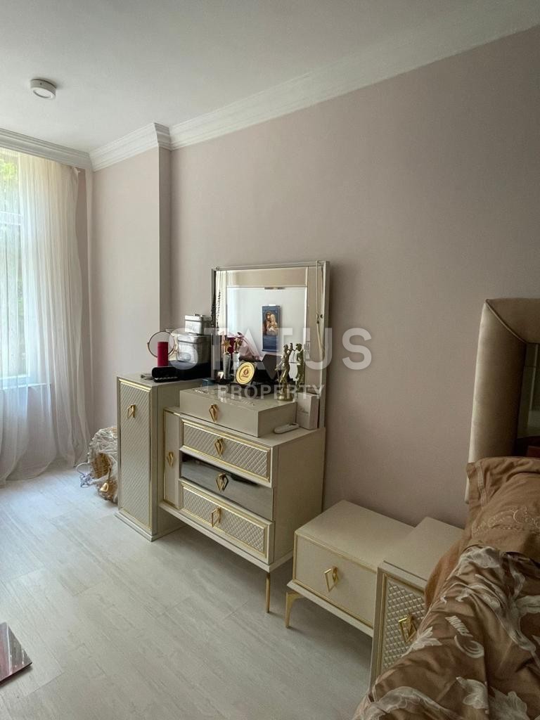 Newly renovated three-room apartment in Mahmutlar, 125 m2 фото 13