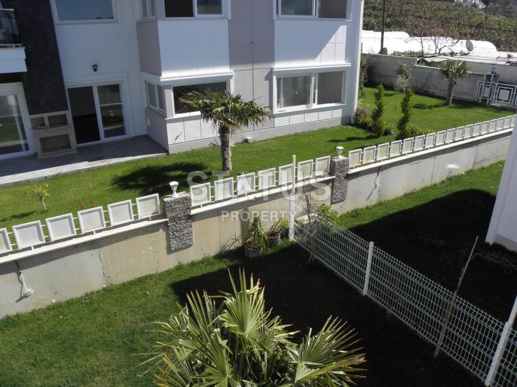 Три люкс – виллы на побережье в районе Демирташ, 455 – 600 м2 фото 28