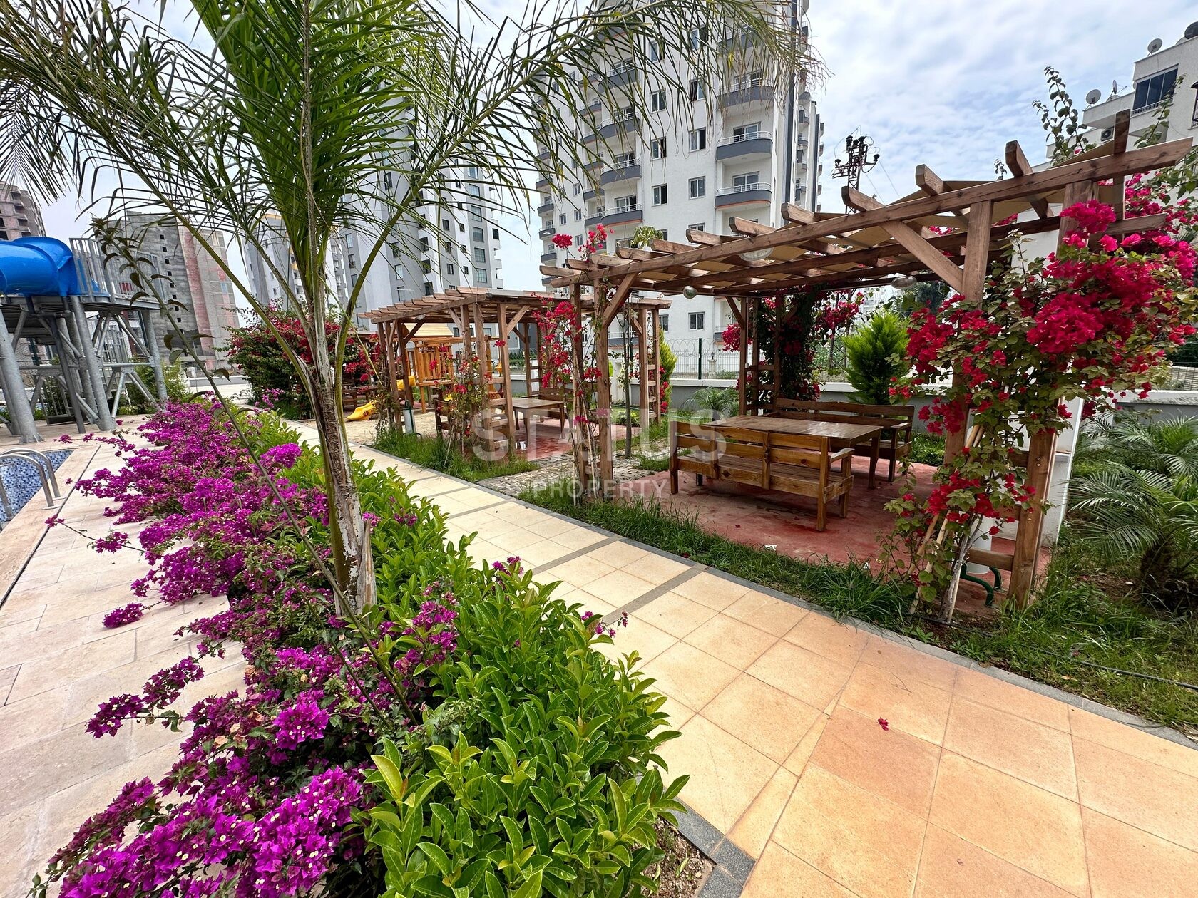 Квартира 1+1 в Мерсине, Томюк, 72 м2 фото 14