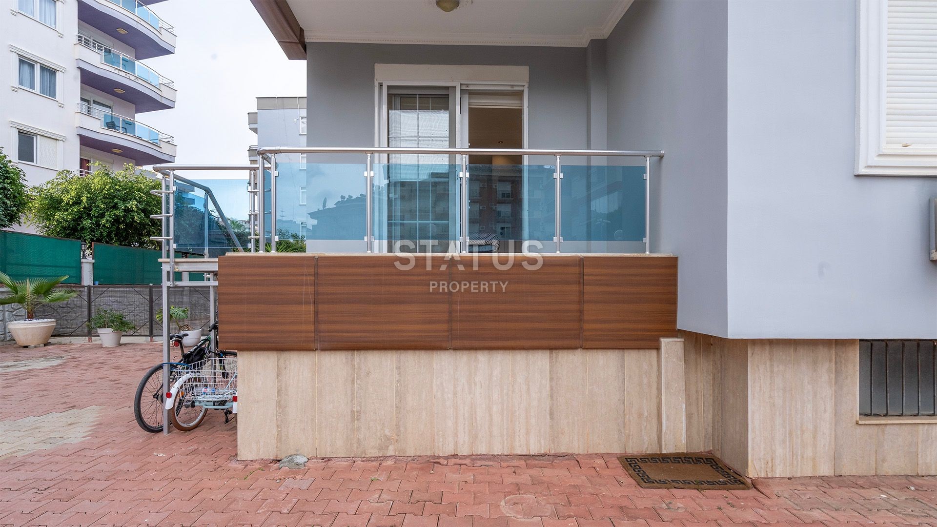 Трёхкомнатная квартира с мебелью, 98 м2 фото 16