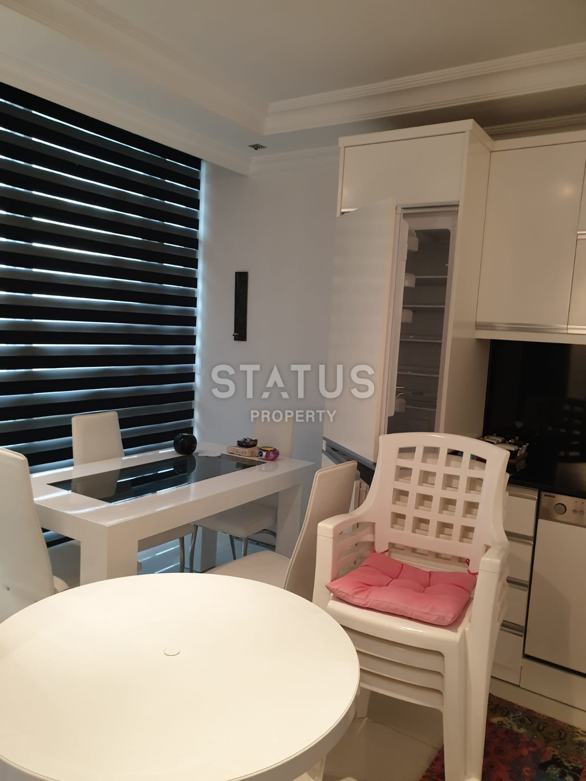 Трехкомнатная квартира на первой береговой линии в Кестеле, 105 м2 фото 12