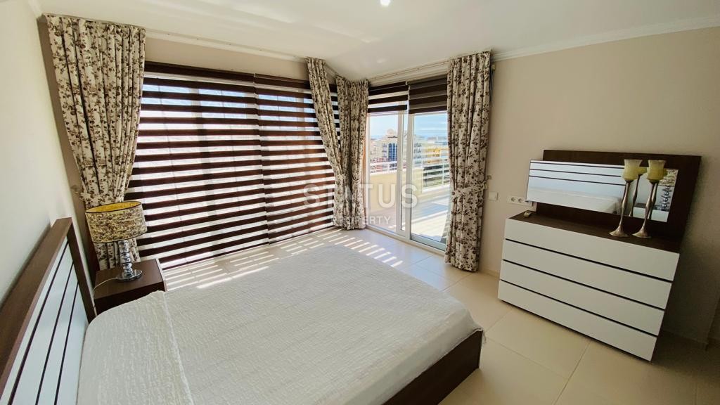 Large penthouse 4+1 with furniture in Tosmur, 290 m2 фото 24