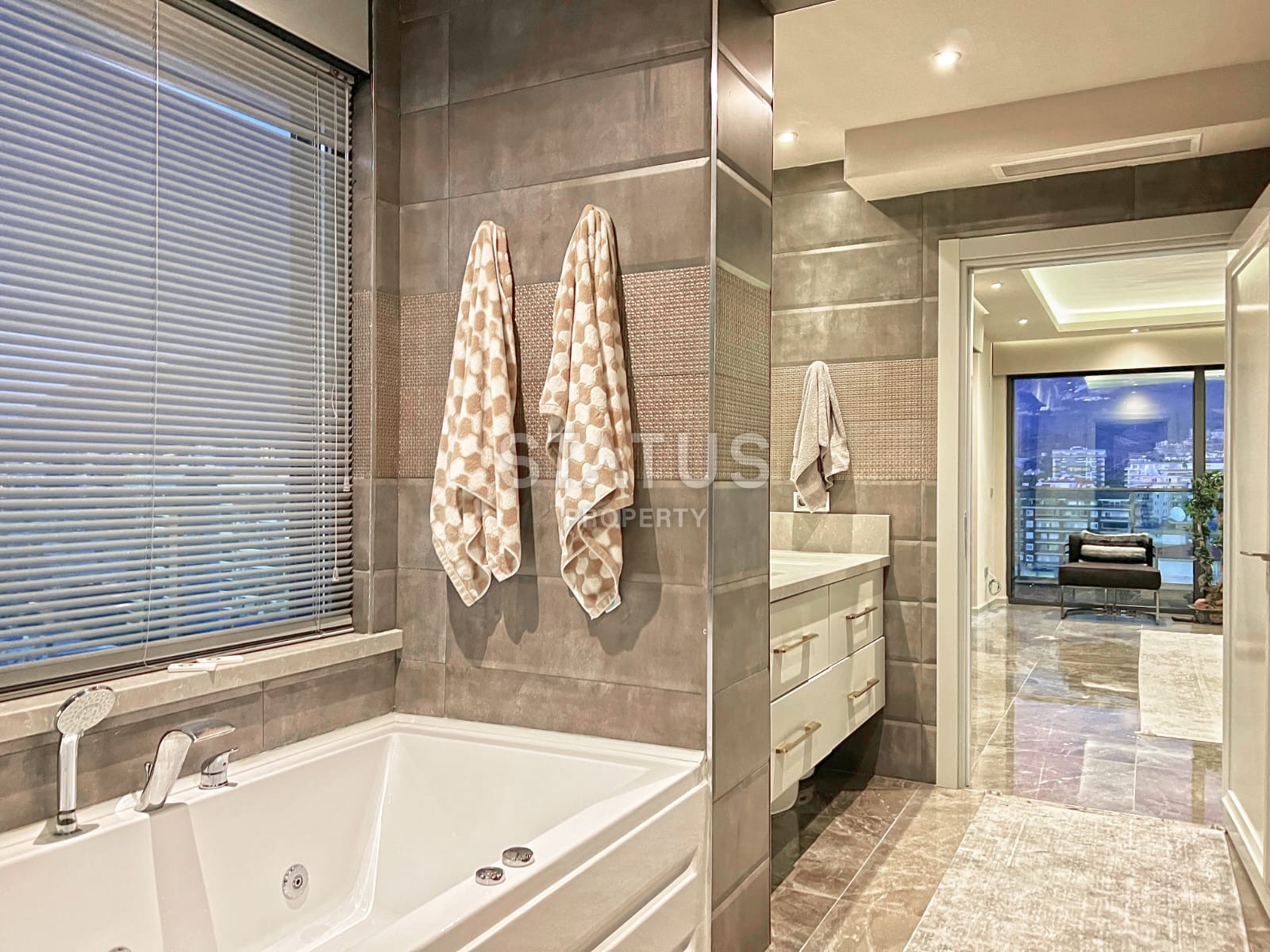 Роскошный пентхаус на берегу моря , 250 м2 фото 64