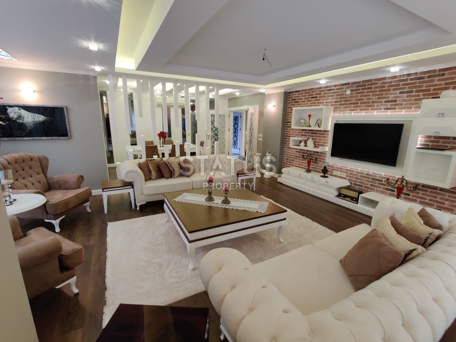 Large 4+1 apartment in the open for residence permit area of Cikcilli, 250 m2 фото 17