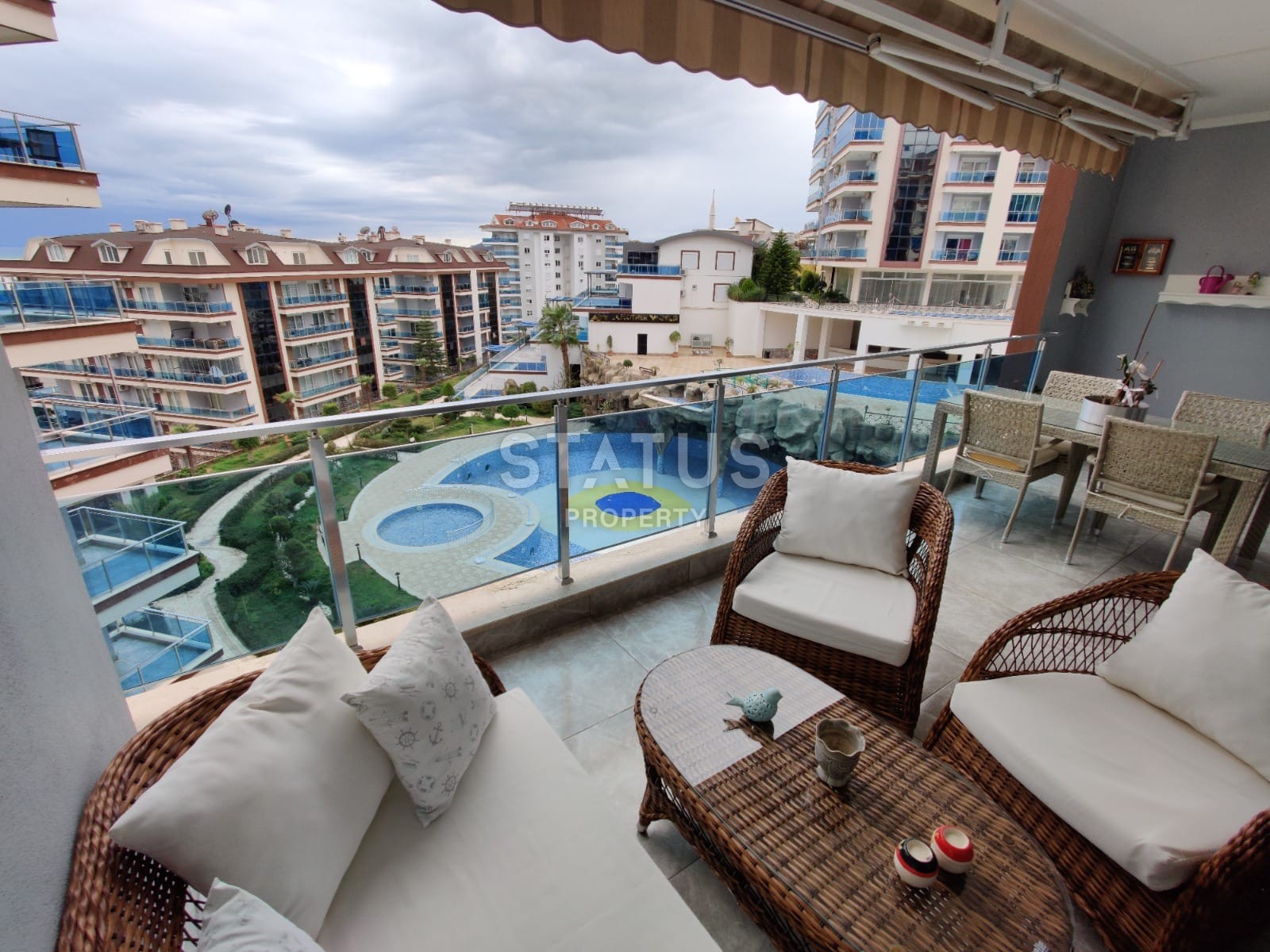 Large 4+1 apartment in the open for residence permit area of Cikcilli, 250 m2 фото 27