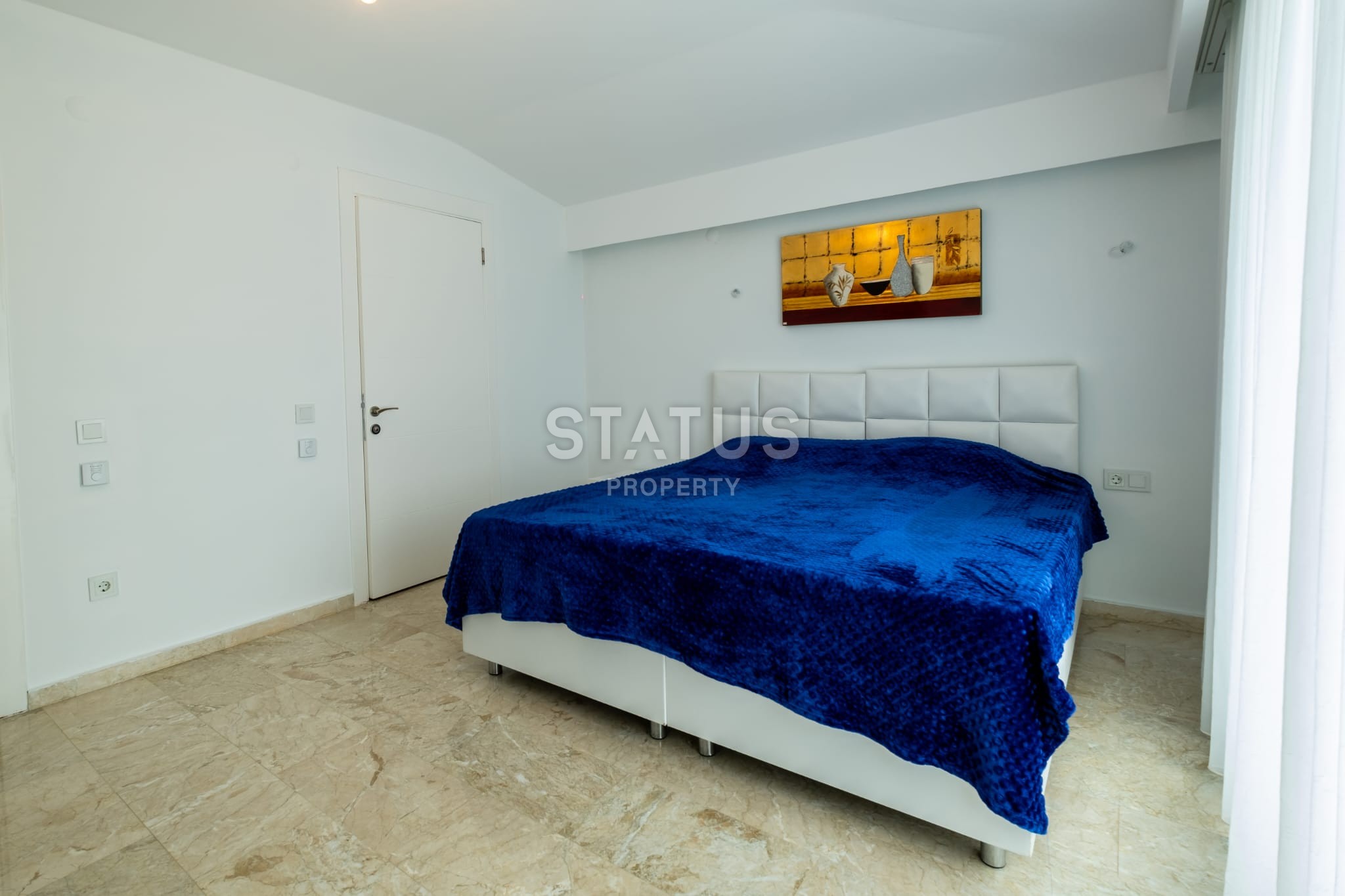 Penthouse 2+1 with furniture on the first coastline, 150 m2 фото 9