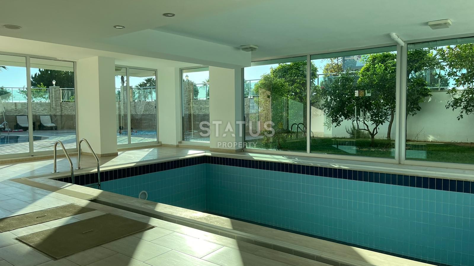 Penthouse 2+1 with furniture on the first coastline, 150 m2 фото 26