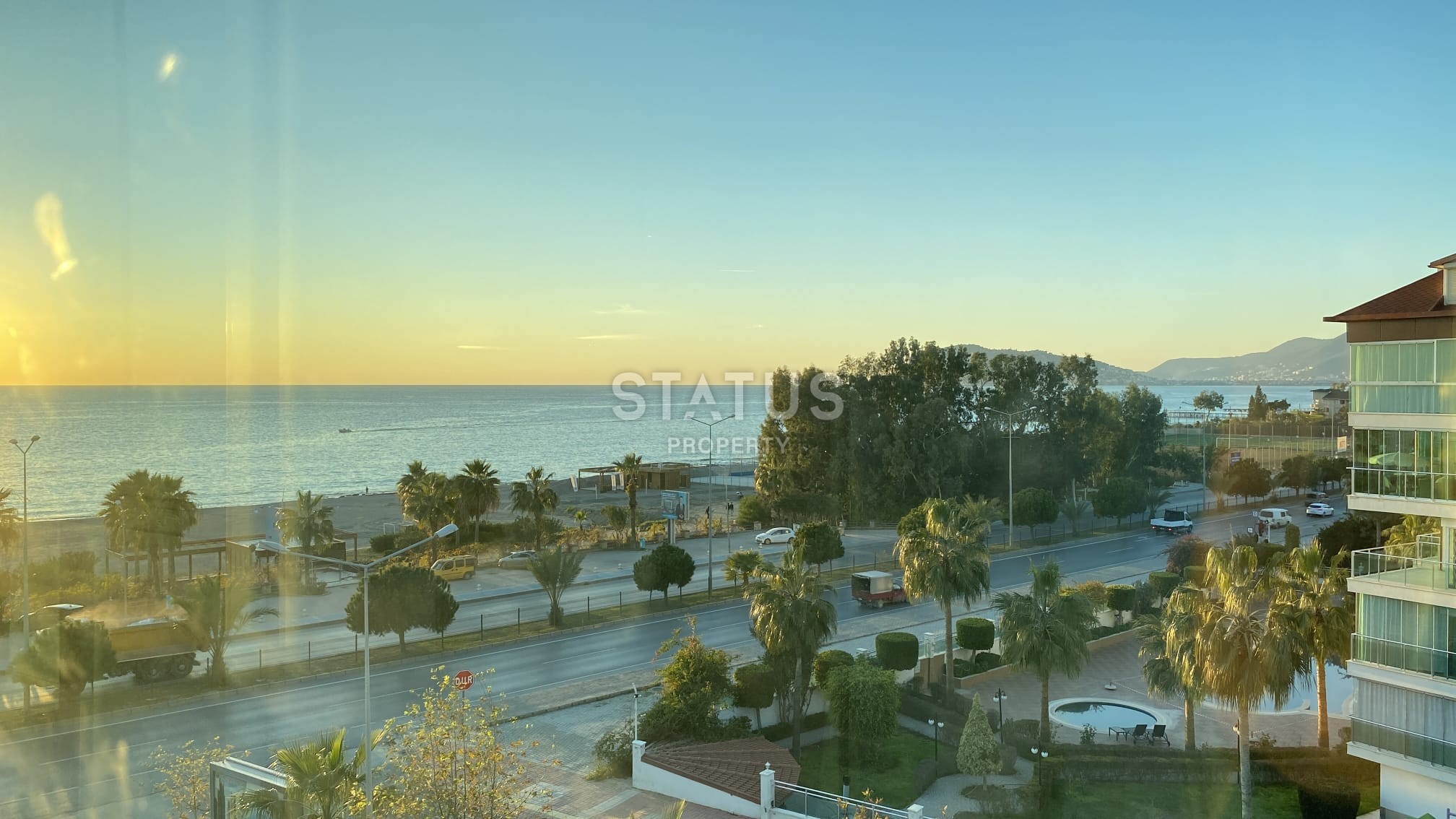 Penthouse 2+1 with furniture on the first coastline, 150 m2 фото 71