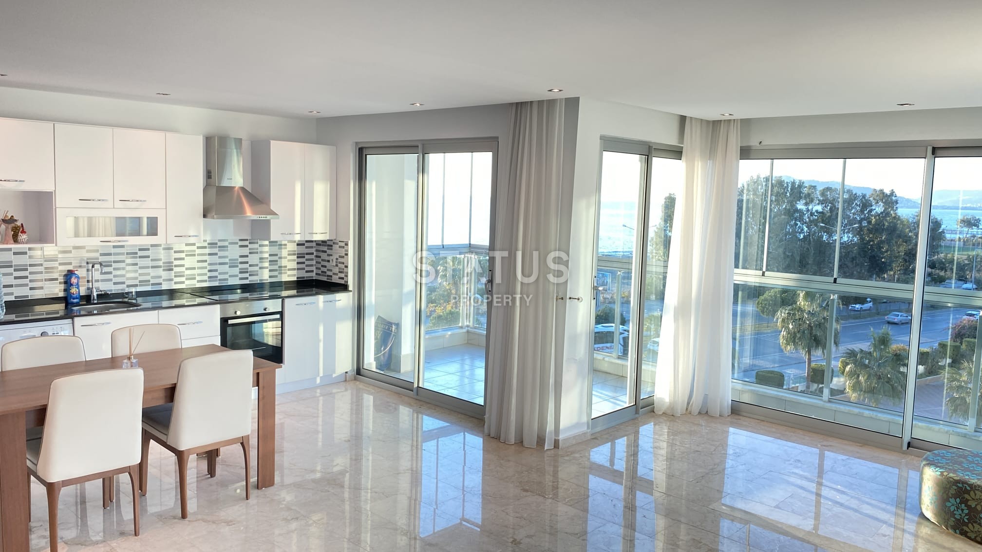 Penthouse 2+1 with furniture on the first coastline, 150 m2 фото 79