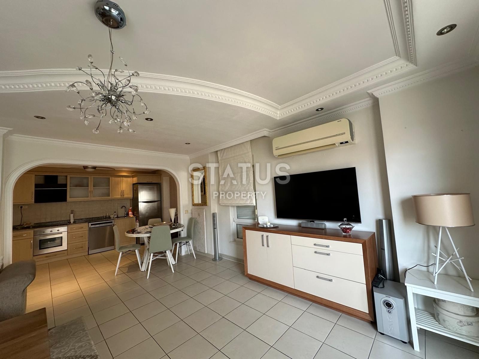 Трёхкомнатная квартира с мебелью в центре города, 95 м2 фото 9