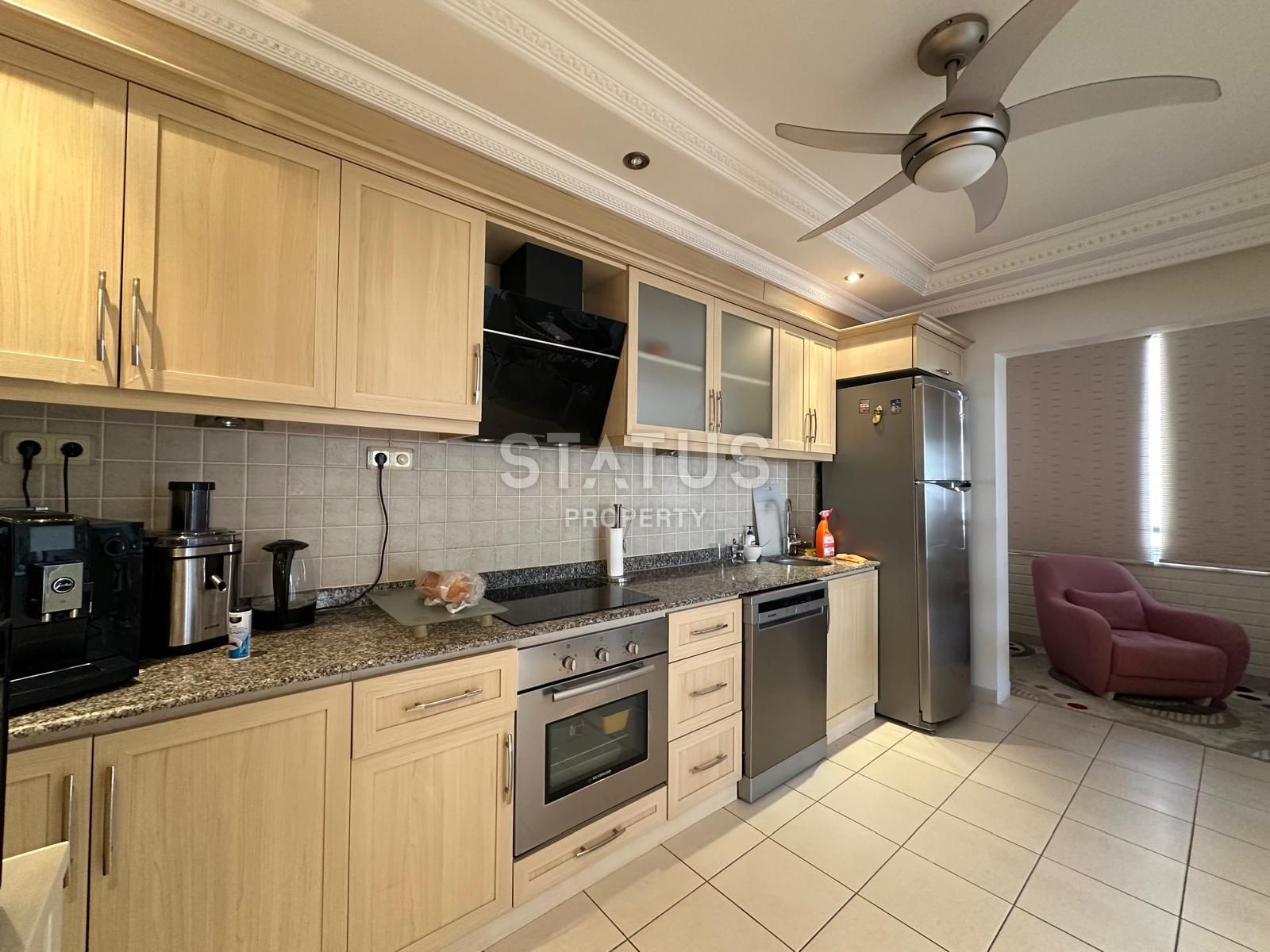 Трёхкомнатная квартира с мебелью в центре города, 95 м2 фото 10