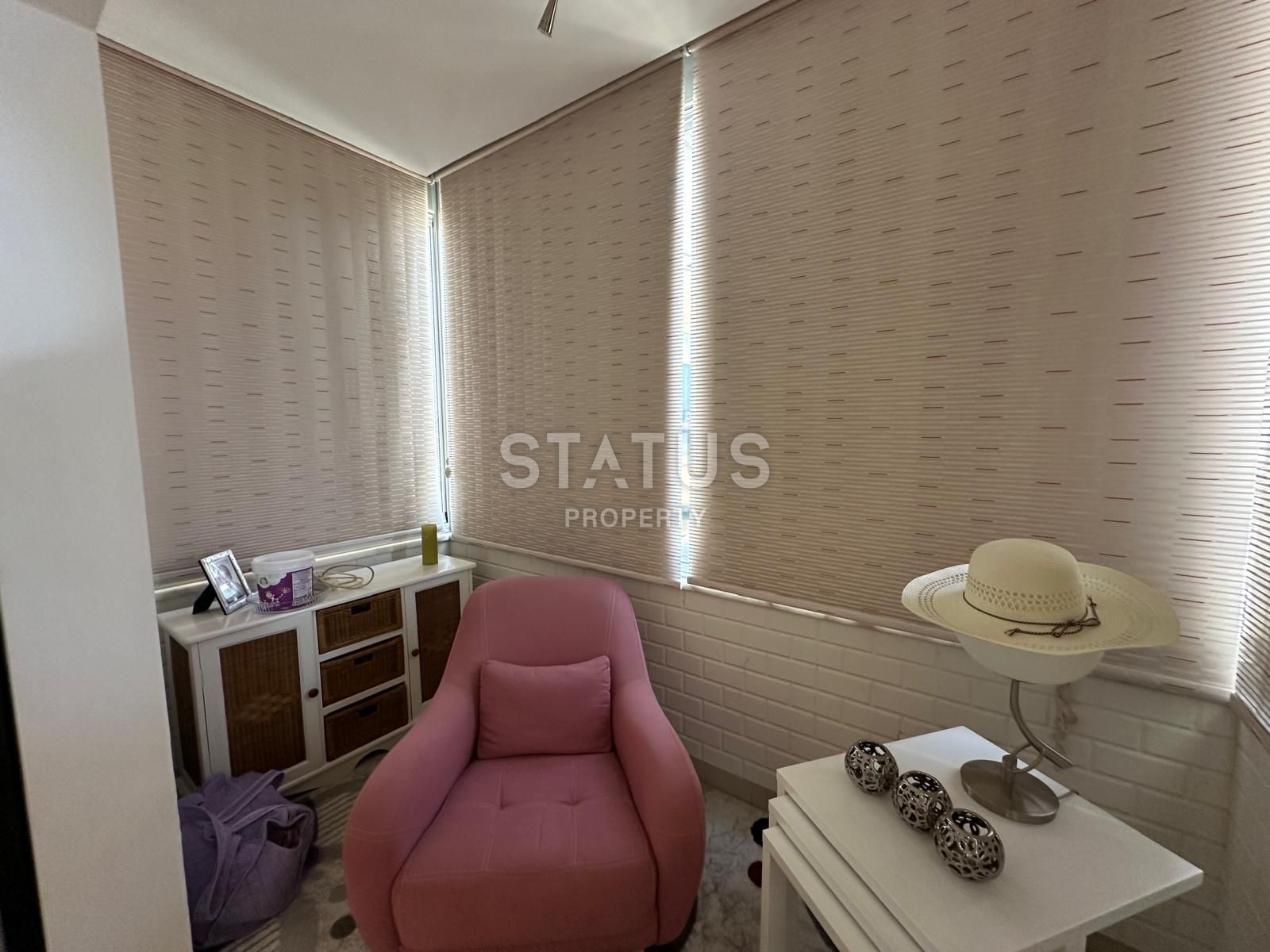 Трёхкомнатная квартира с мебелью в центре города, 95 м2 фото 12