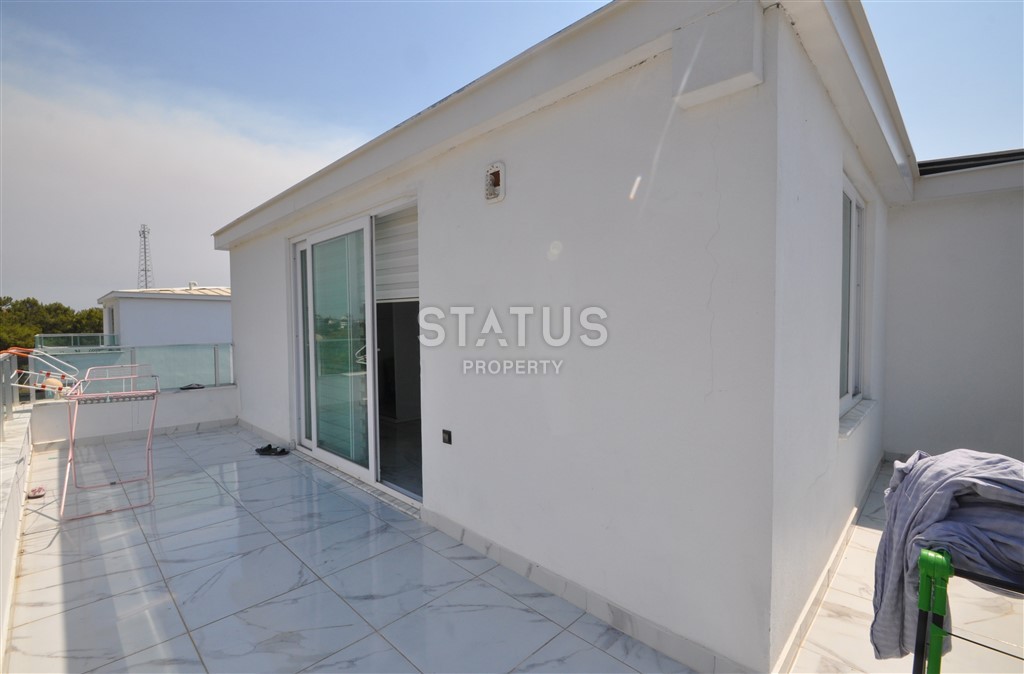 Furnished penthouse 3+1 in Avsallar, 190 m2 фото 30