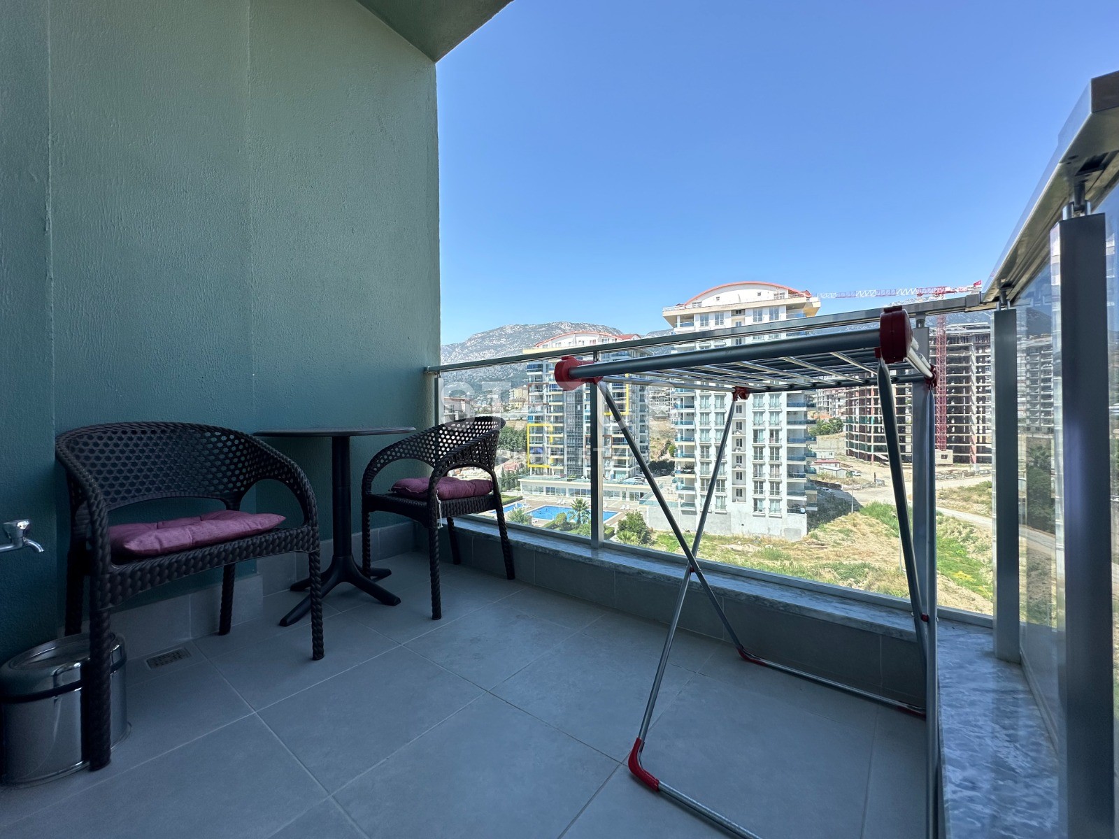 Two-room apartment in a complex with full infrastructure in Mahmutlar, 50 m2 фото 3