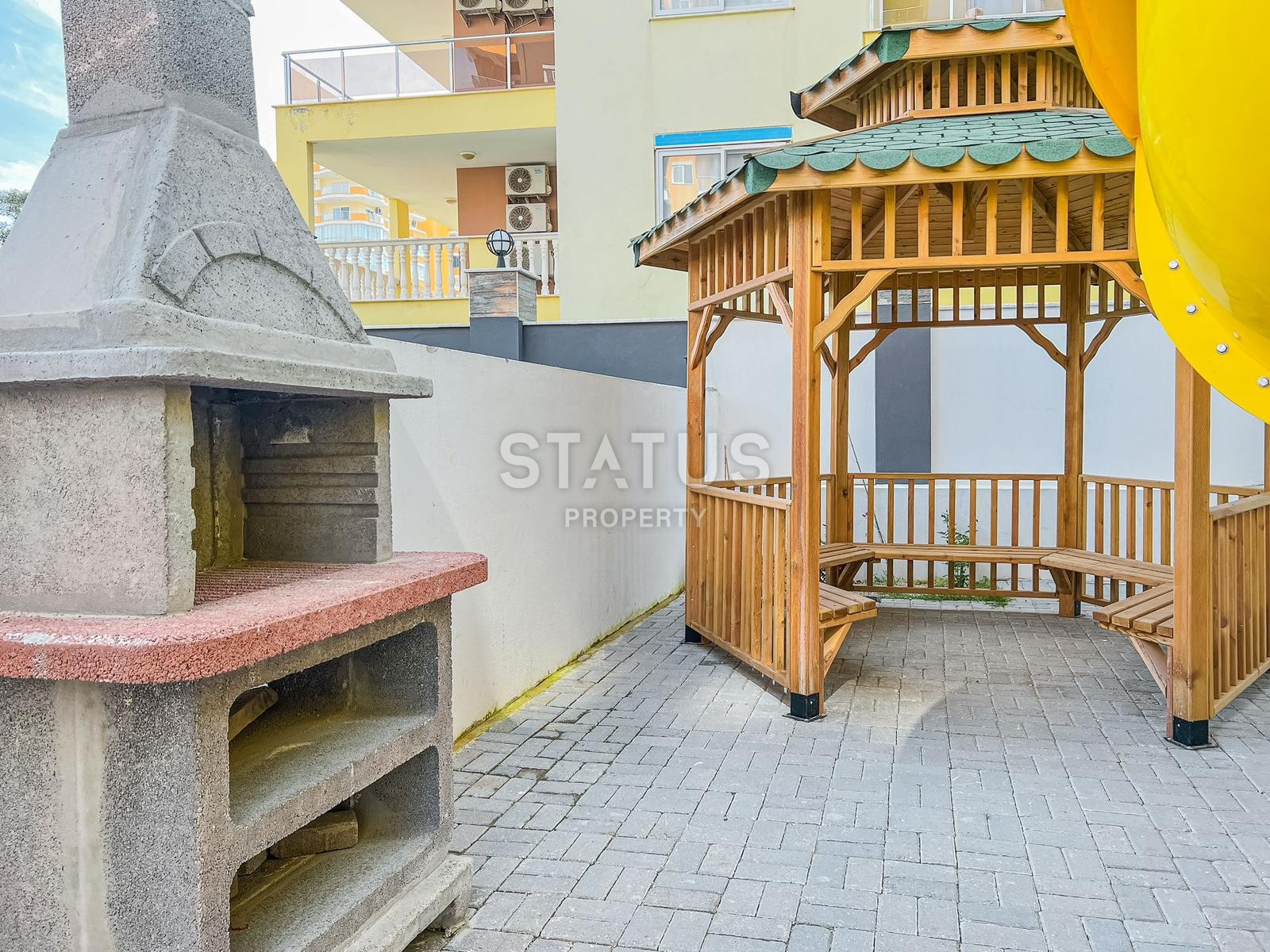 Трехкомнатная квартира в прекрасном комплексе в Махмутларе, 75 м2 фото 13