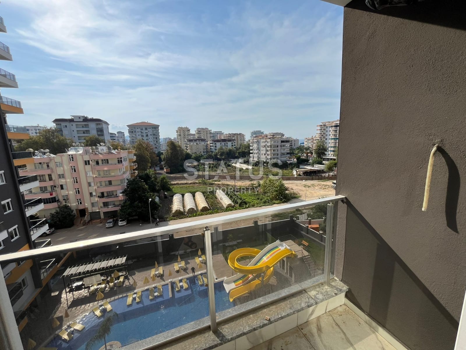 Трехкомнатная квартира в прекрасном комплексе в Махмутларе, 75 м2 фото 16