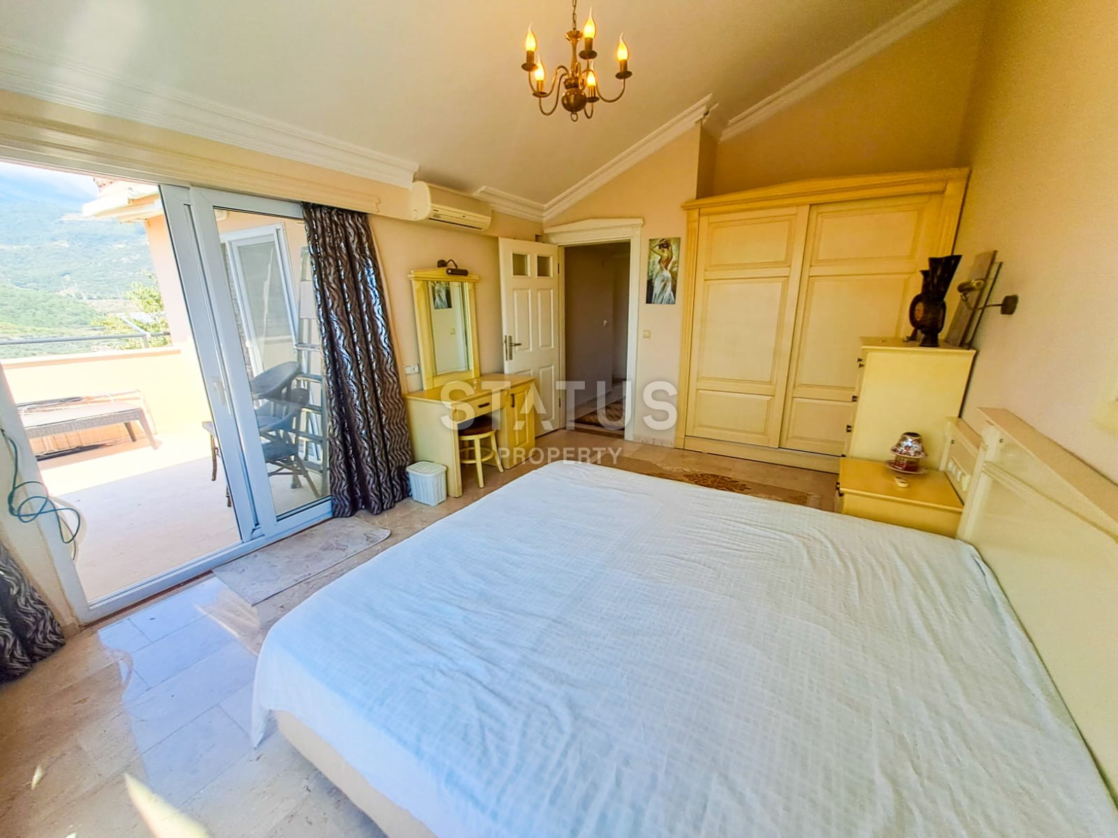 Villa 3+1 with sea view in Kargicak with aqua park, 140 m2 фото 37