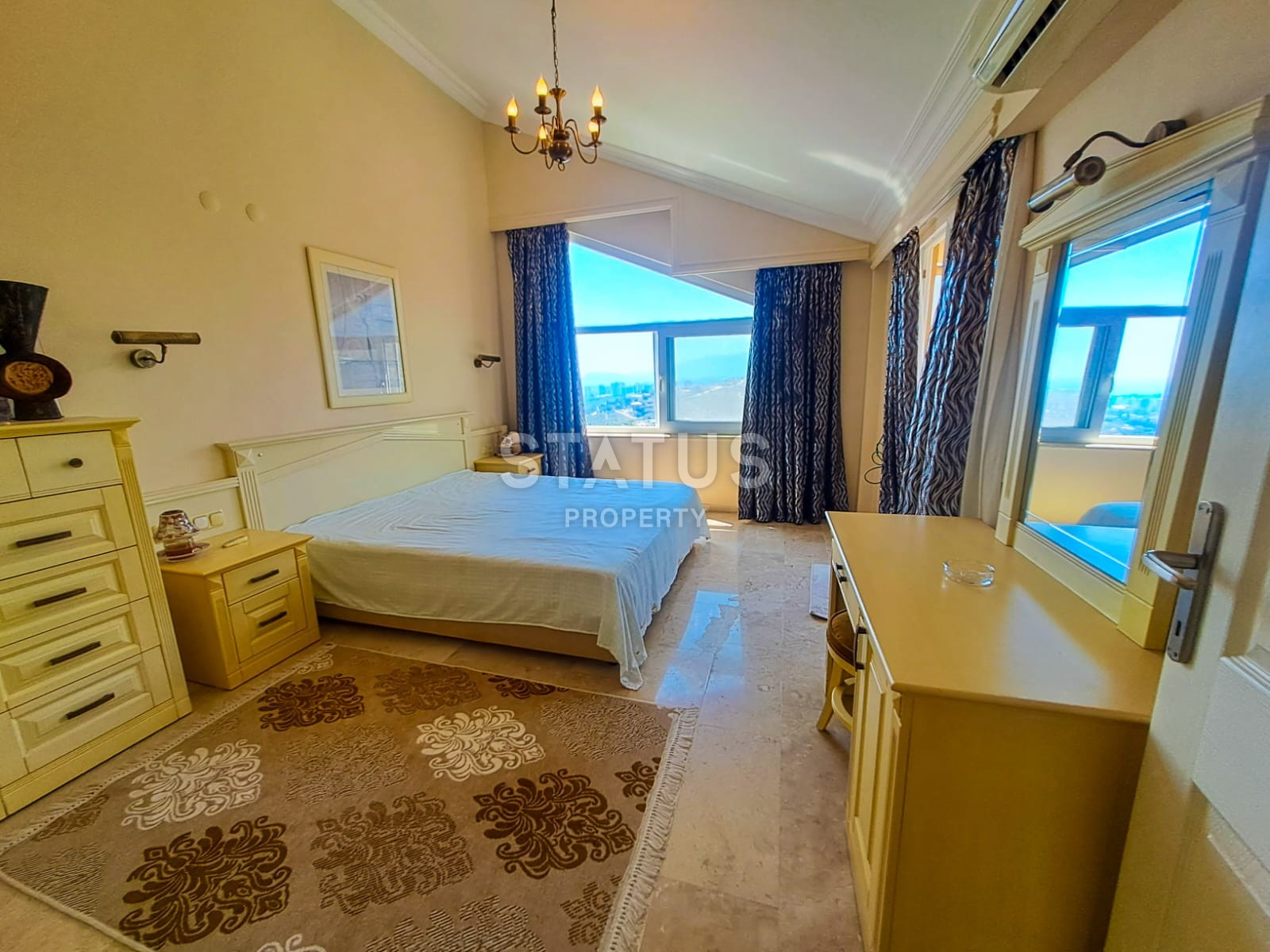 Villa 3+1 with sea view in Kargicak with aqua park, 140 m2 фото 45