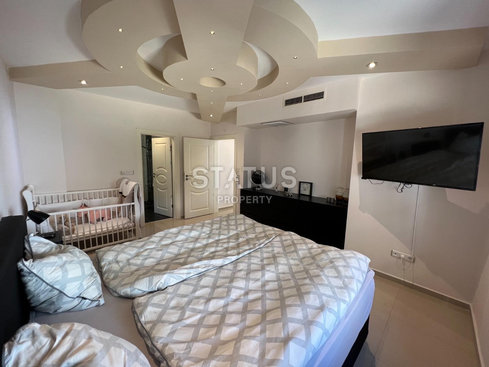 Большая отдельная вилла в районе Бекташ, 650 м2 фото 13