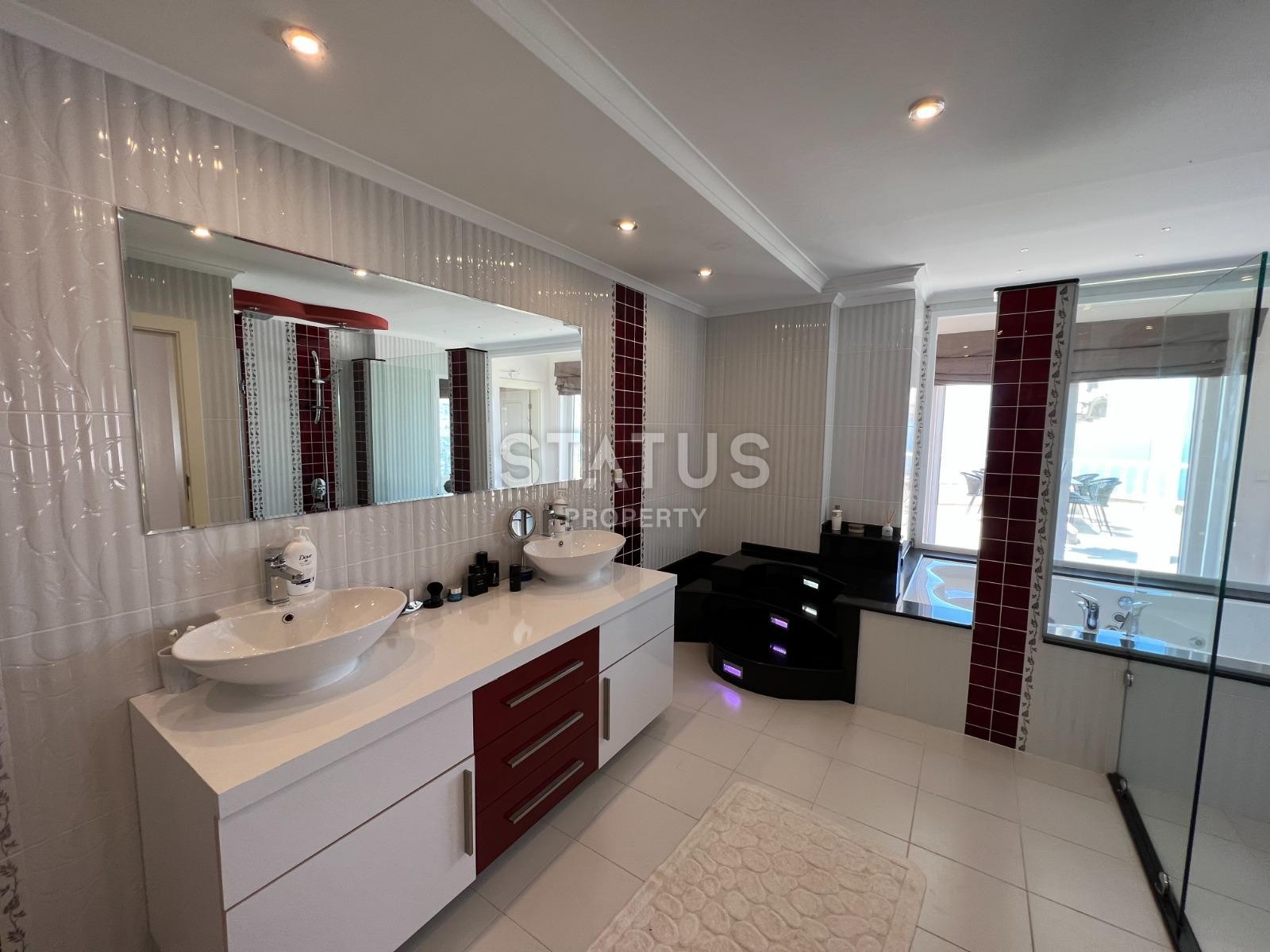 Большая отдельная вилла в районе Бекташ, 650 м2 фото 25