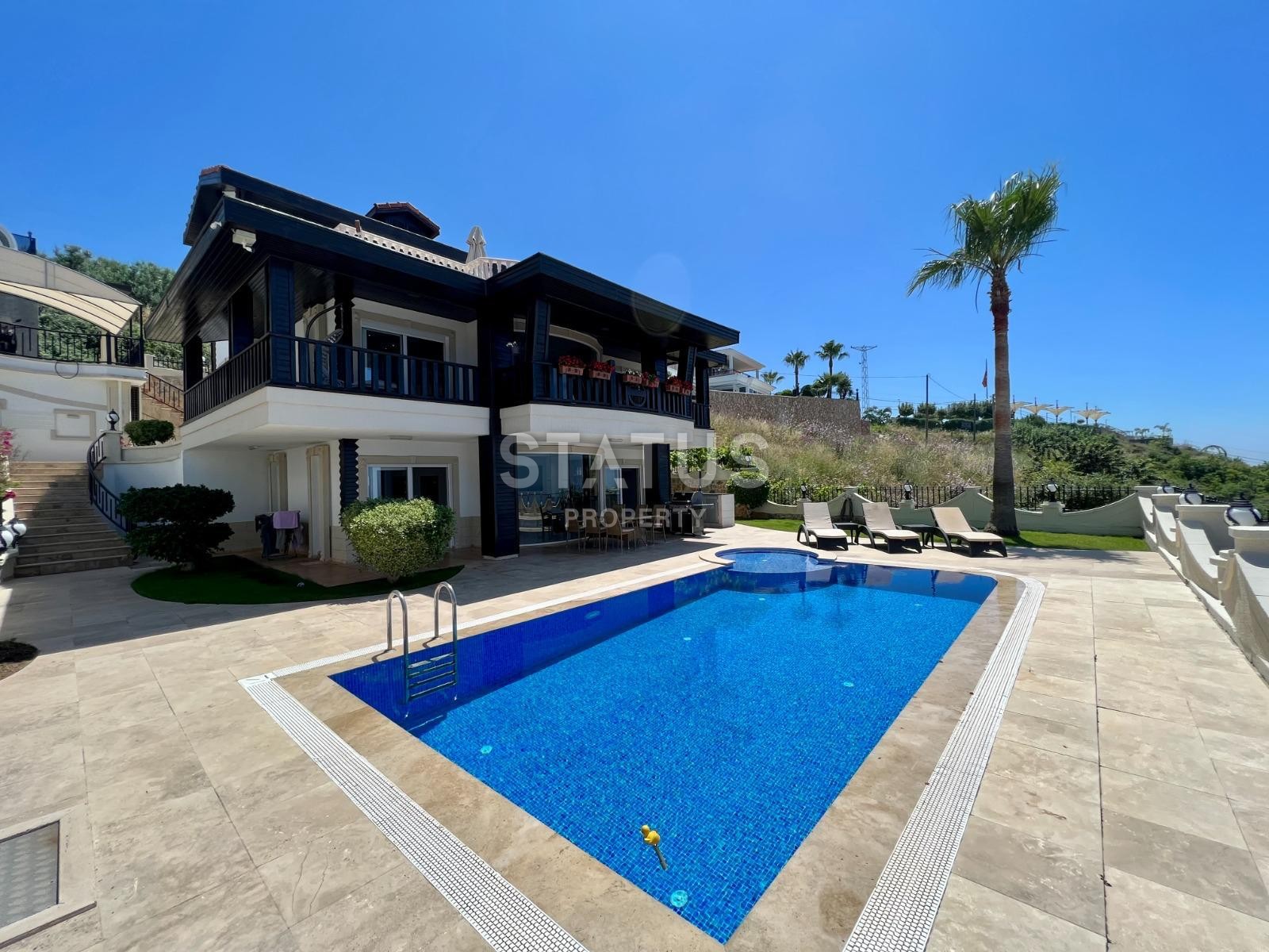 Большая отдельная вилла в районе Бекташ, 650 м2 фото 43