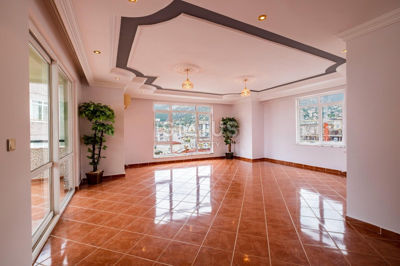 Spacious apartment 3+1 in the city center, 130 m2 фото 4