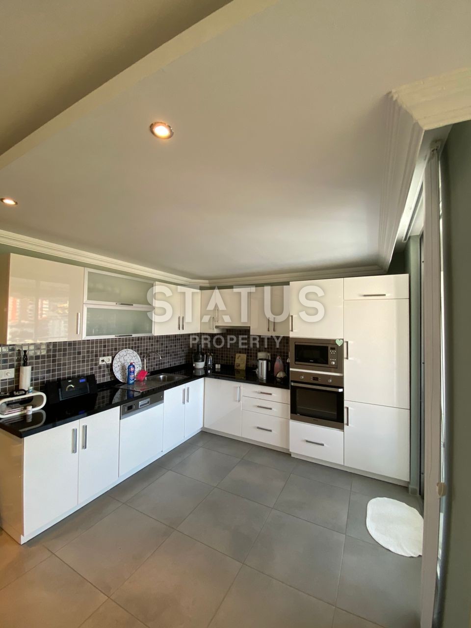 Просторная квартира 3+1 в комплексе с инфраструктурой, 175 м2 фото 12