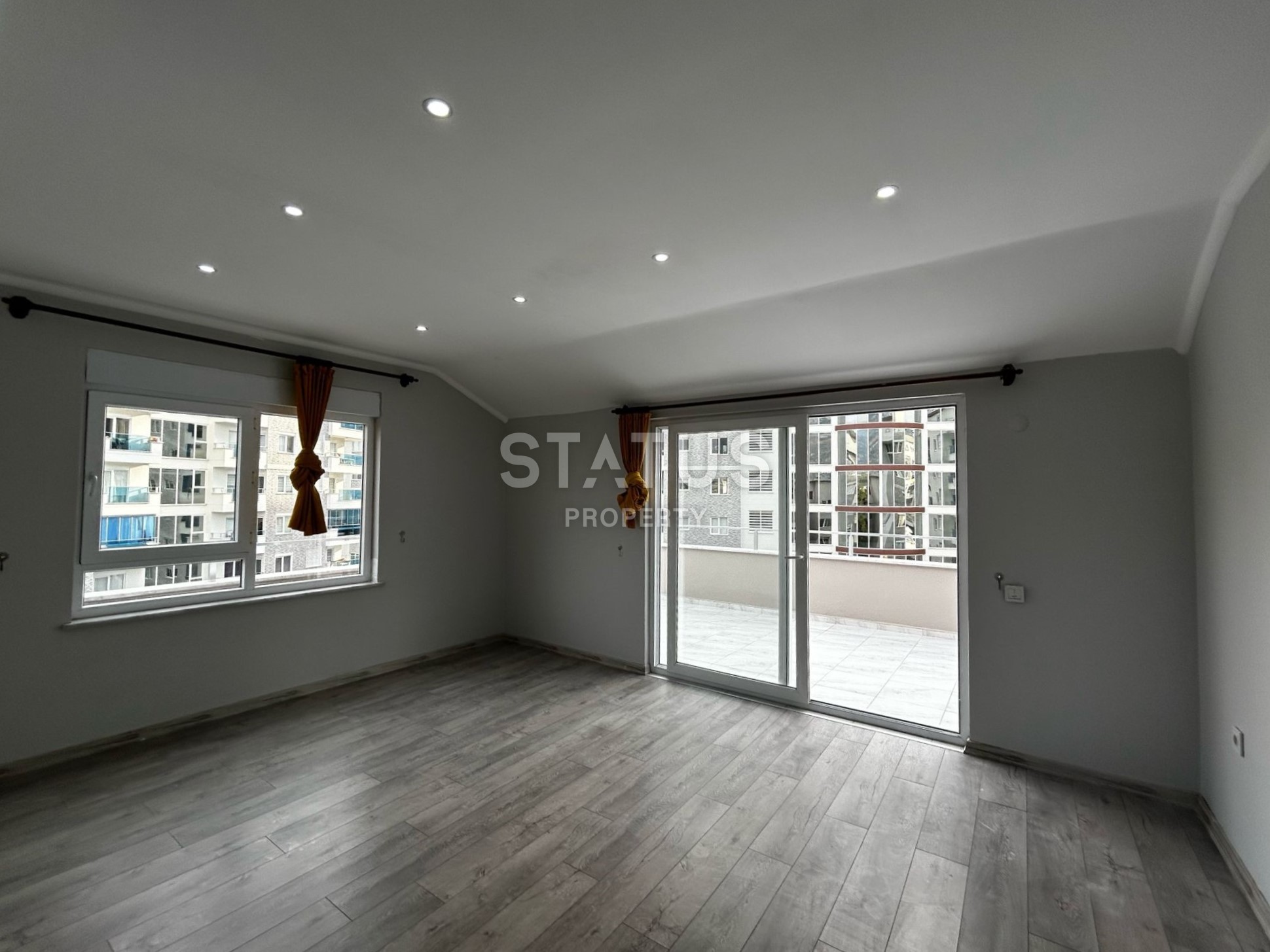 Large apartment 5+1 in Mahmutlar! 280 m2 фото 8