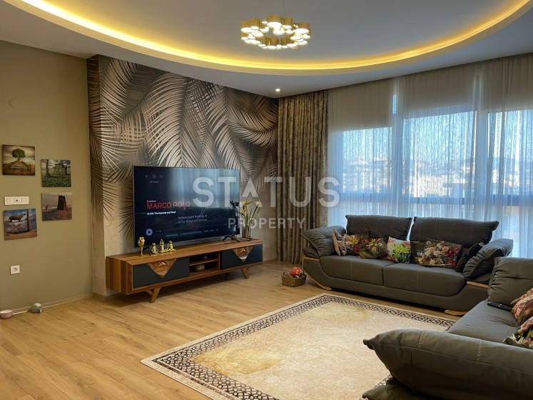 Просторная квартира 3+1 в Махмутларе, 170 м2 фото 1