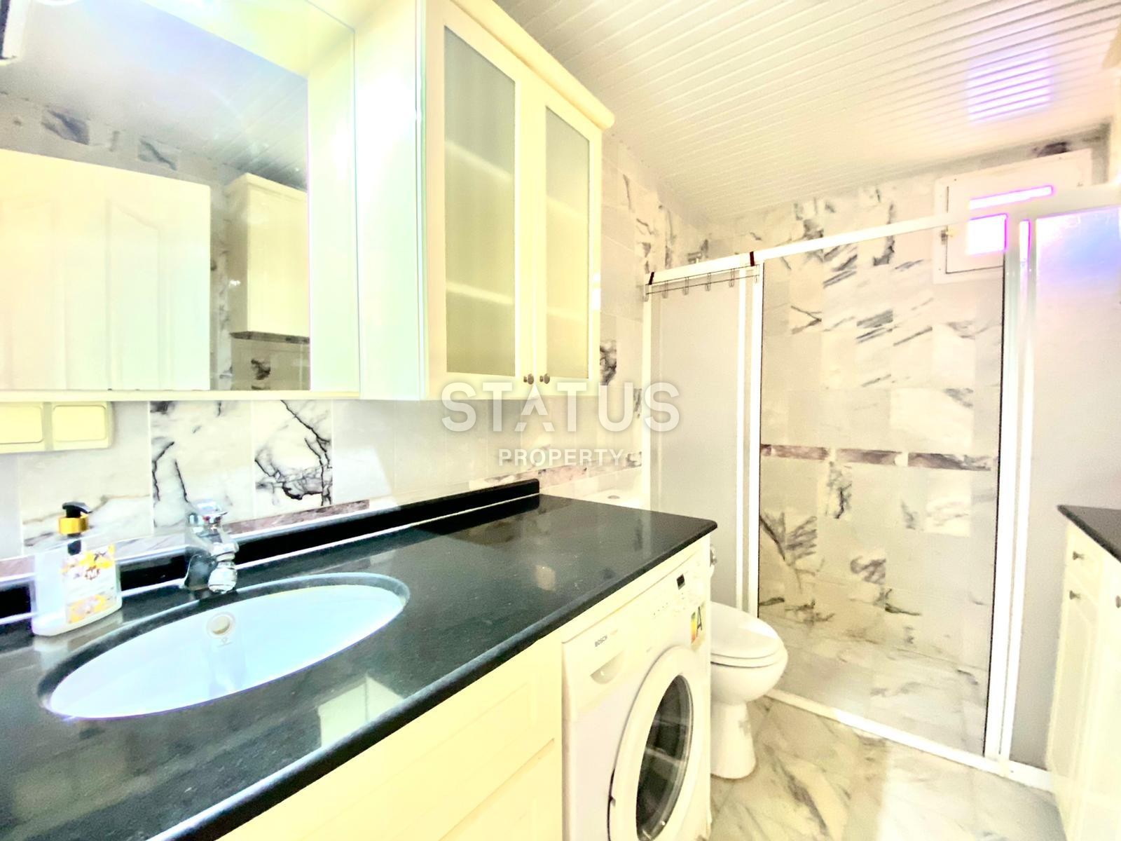 Three-room apartment in the city center, 95 m2 фото 7