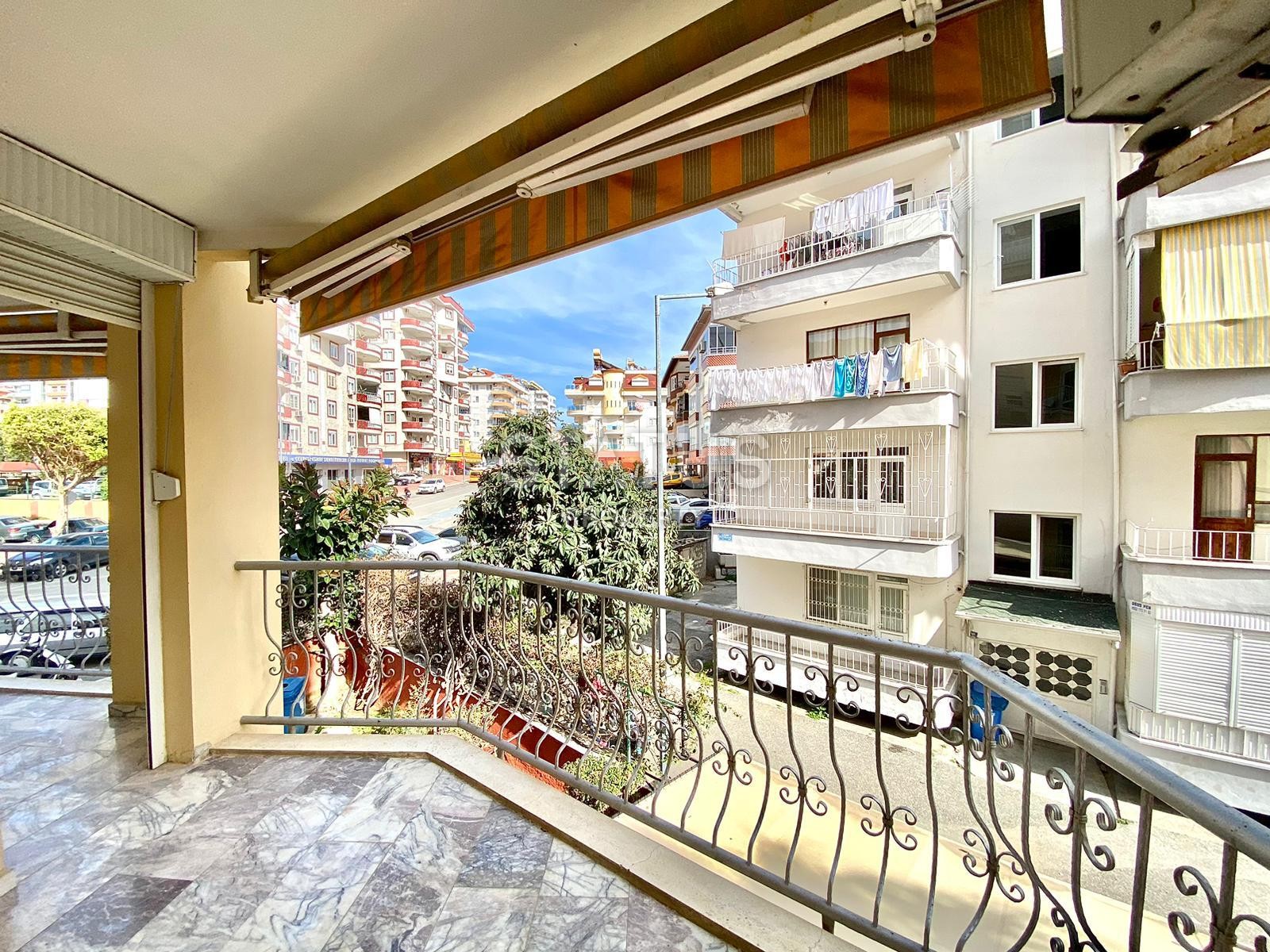 Three-room apartment in the city center, 95 m2 фото 15
