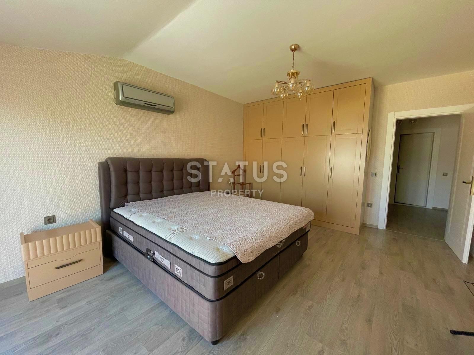 Penthouse with sea view in Kestel, 145 m2 фото 18