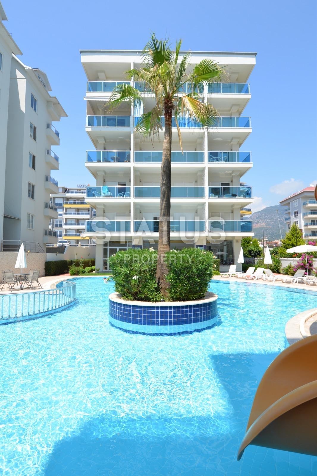 Penthouse 2+1 on the first coastline in Kestel, 135 m2 фото 21