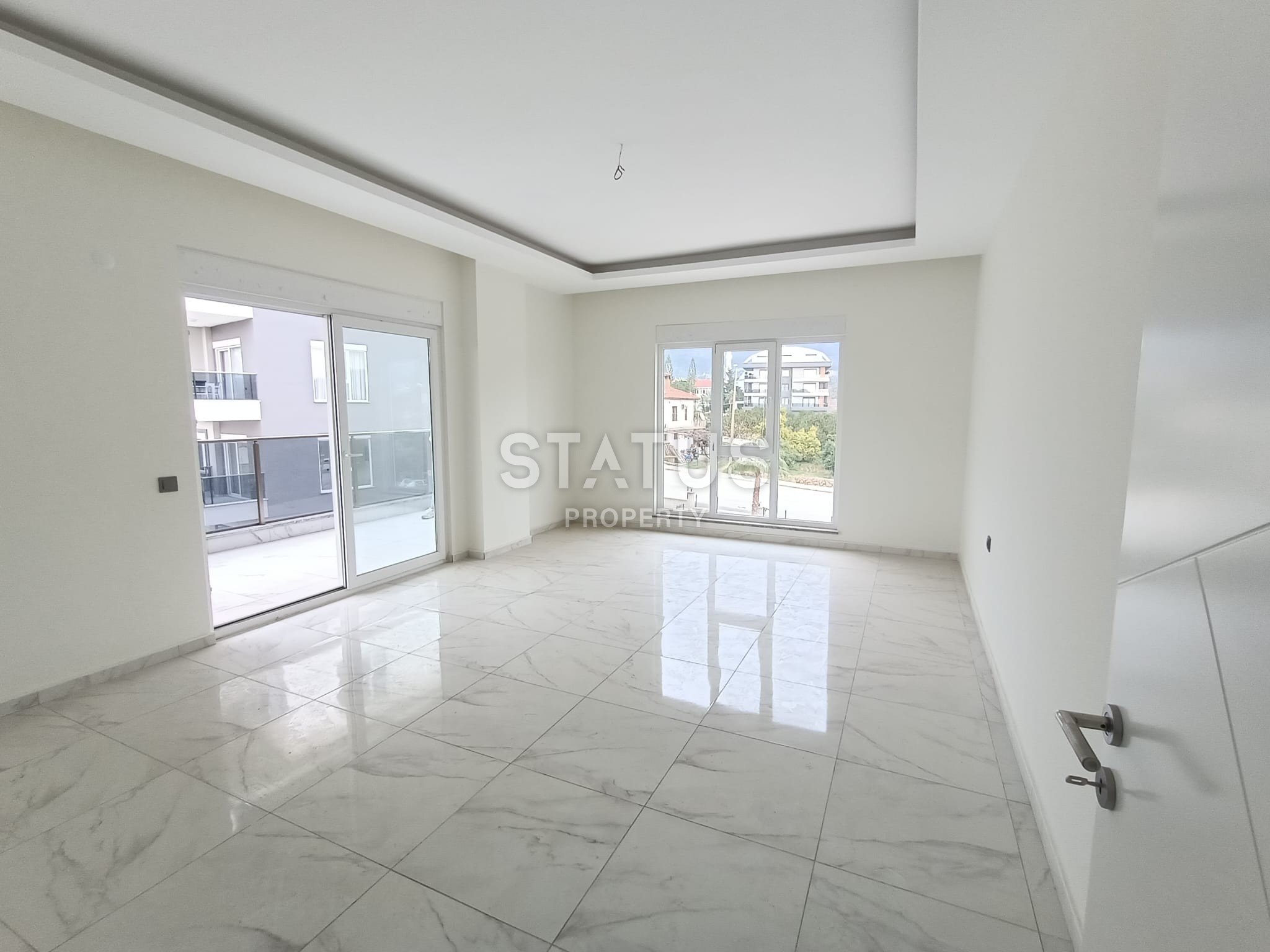 Трехкомнатная квартира с отдельной кухней в Обе, 121 м2 фото 3