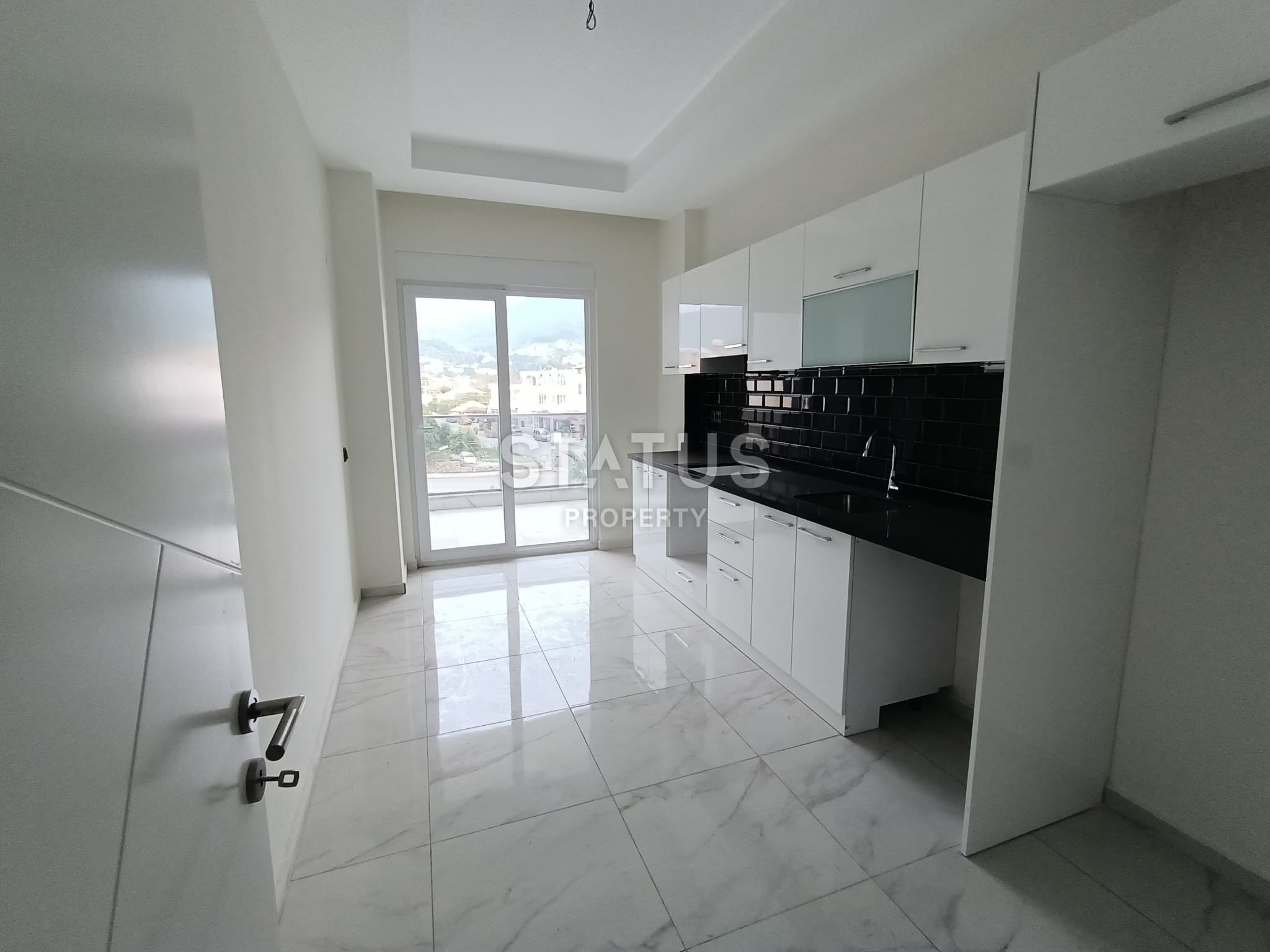 Трехкомнатная квартира с отдельной кухней в Обе, 121 м2 фото 4