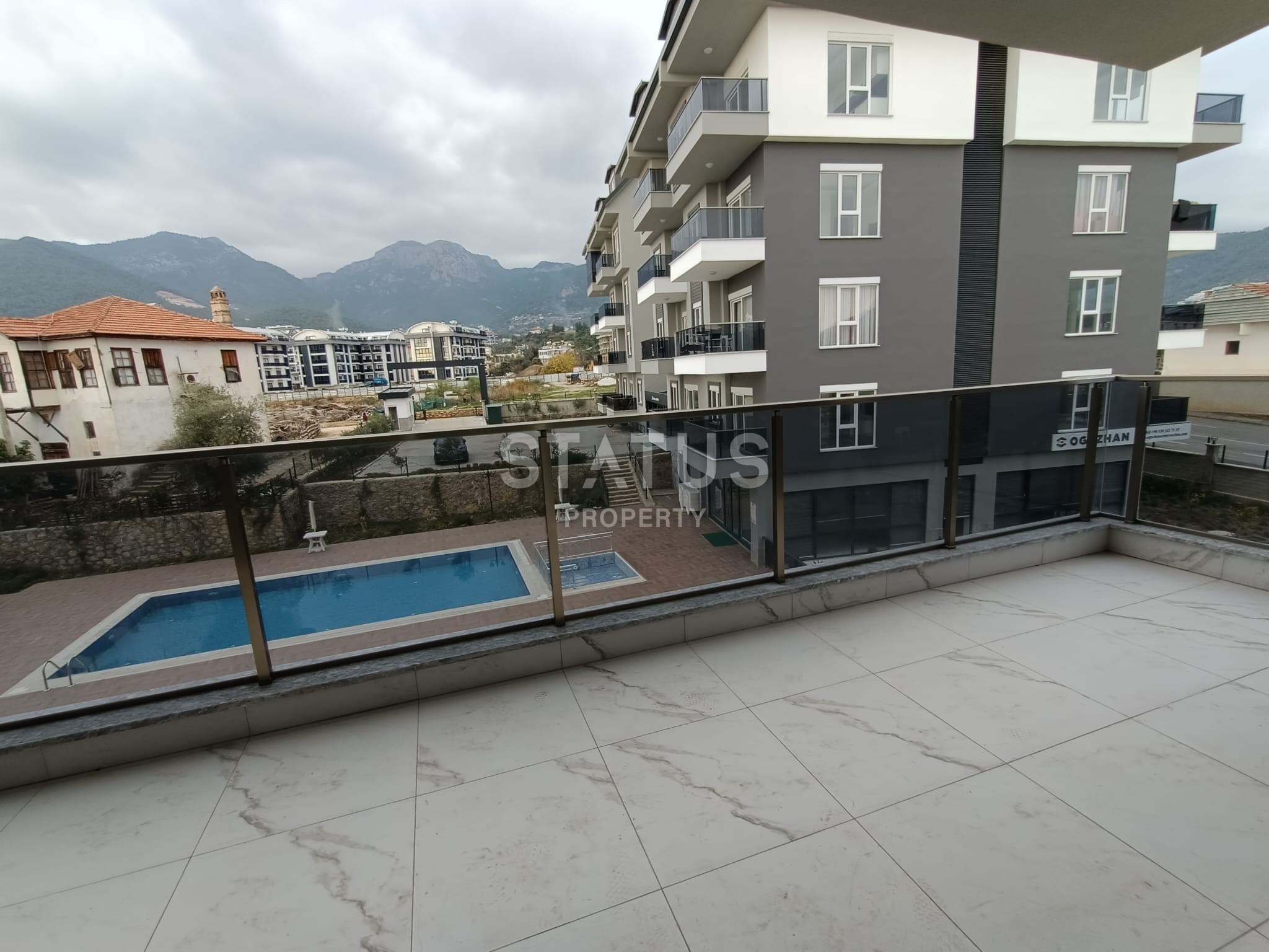 Трехкомнатная квартира с отдельной кухней в Обе, 121 м2 фото 12