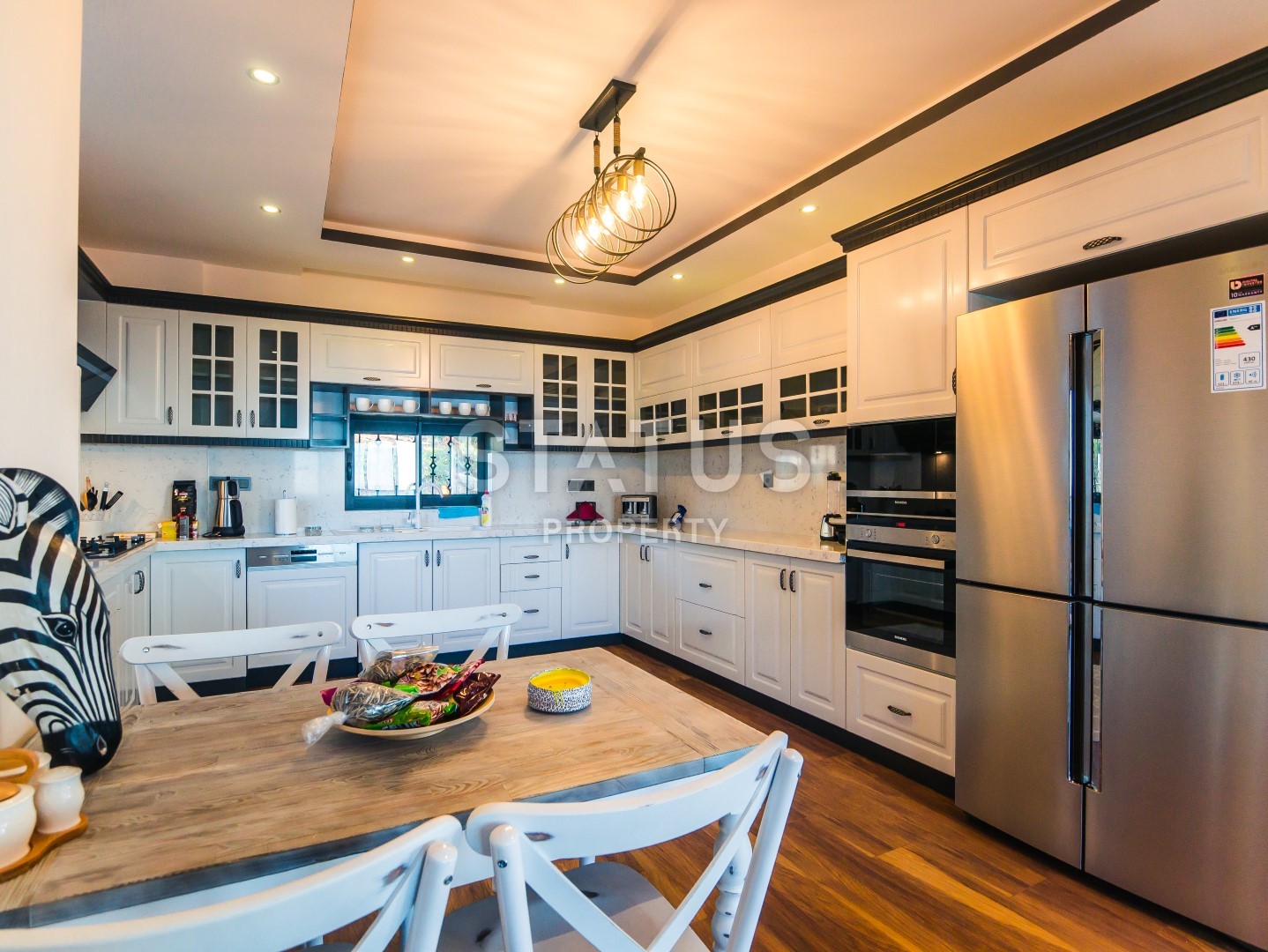 Элитная вилла с видом на море в тихом и спокойном районе Кестель фото 9