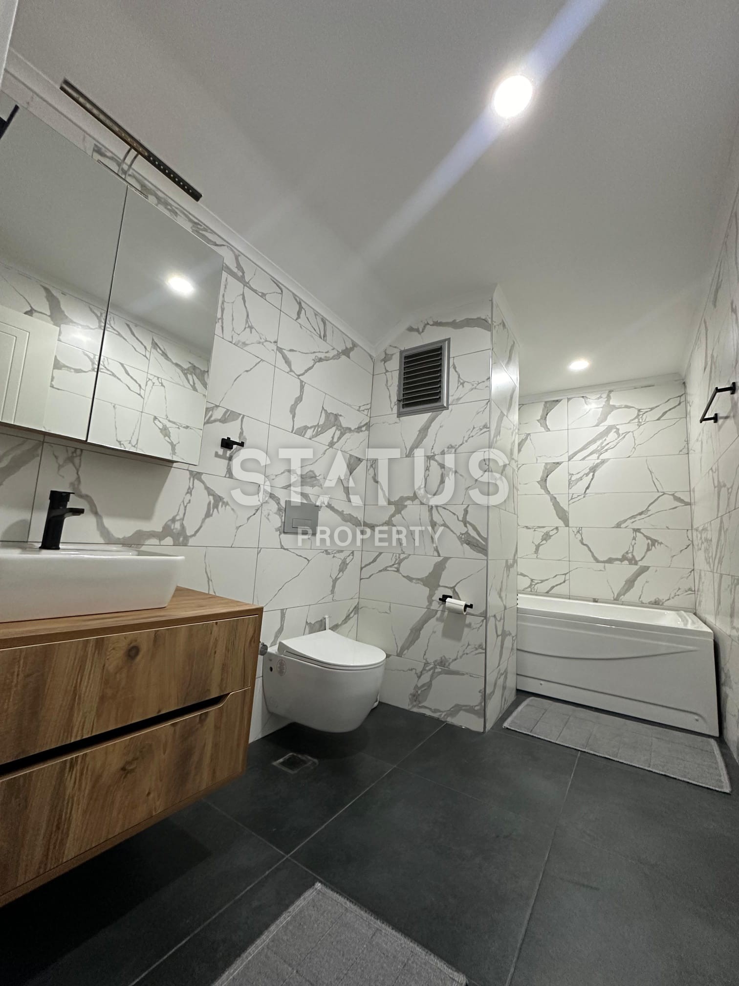 Уютная квартира 4+1 с дизайнерским ремонтом! До моря 400 метров! фото 30