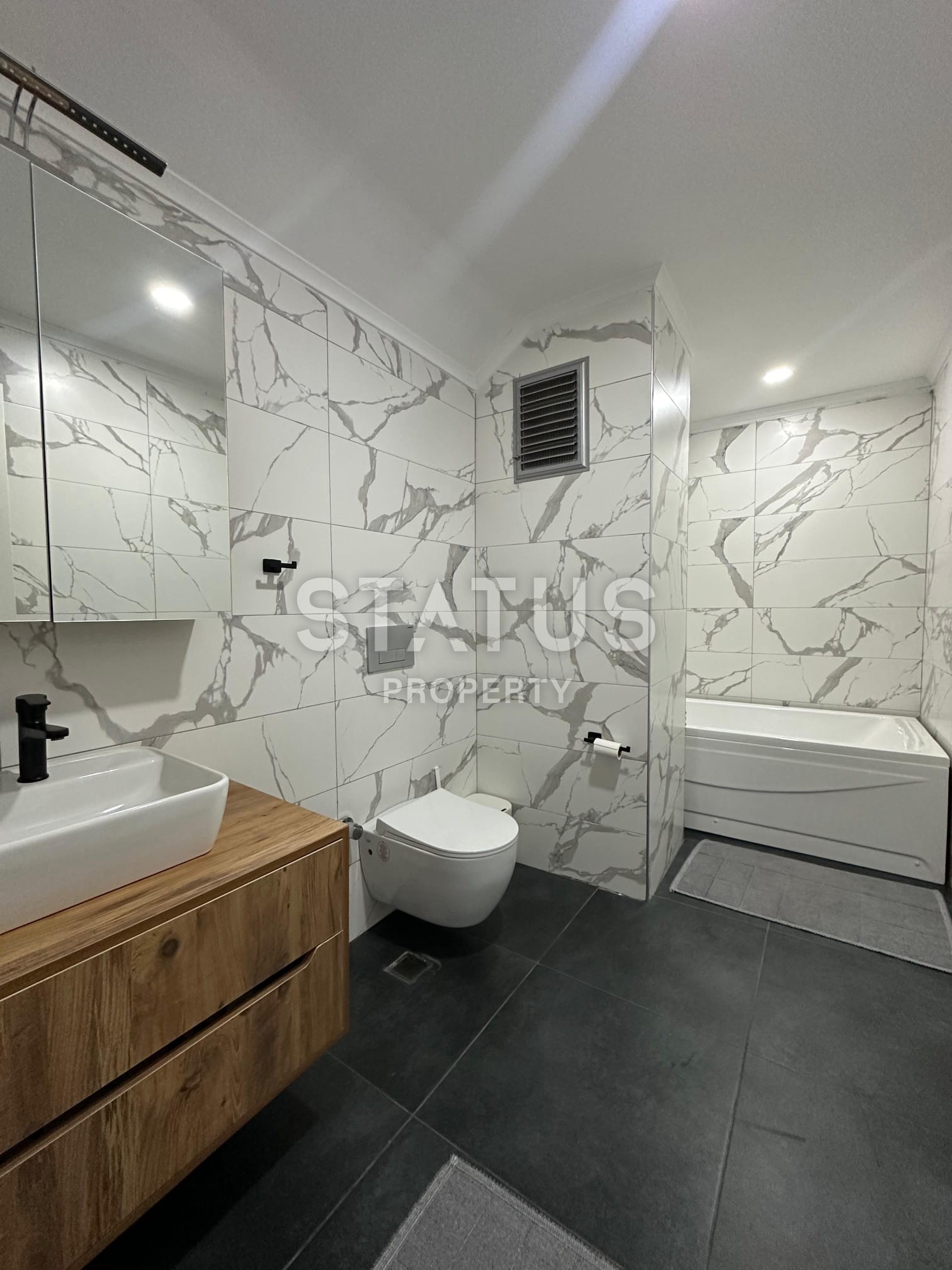 Уютная квартира 4+1 с дизайнерским ремонтом! До моря 400 метров! фото 32