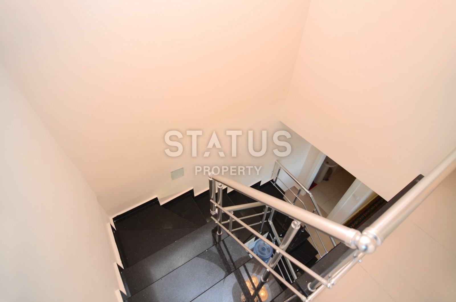 Двухуровневые апартаменты с видом на море и горы в Махмутларе, 160 м2 фото 17