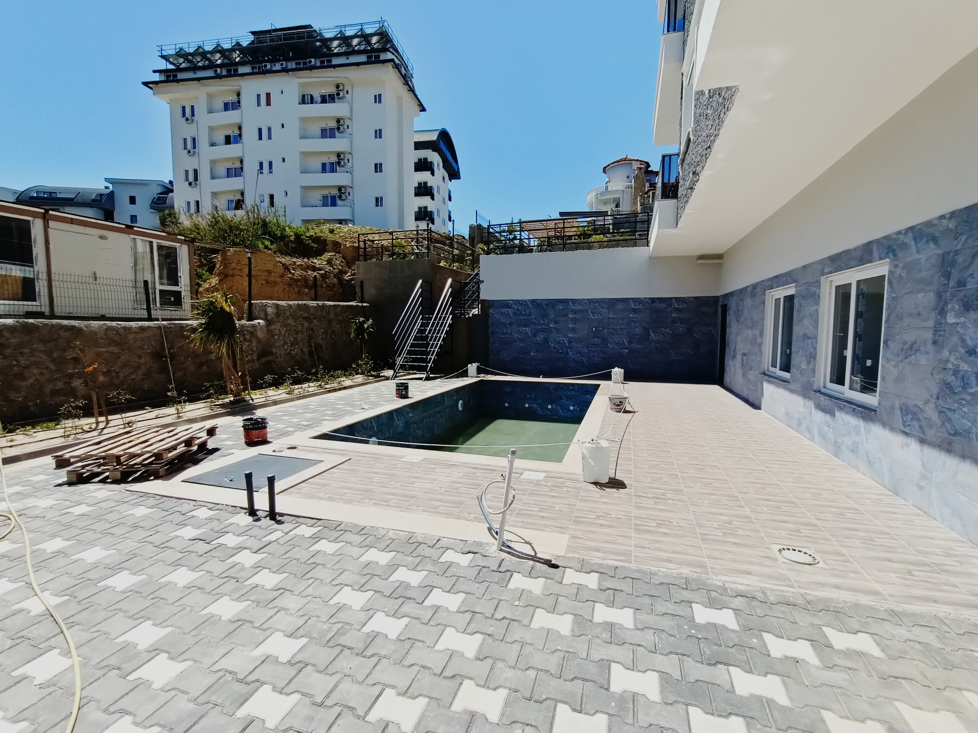 Две квартиры 1+1 в Авсалларе, 55 м2 фото 12