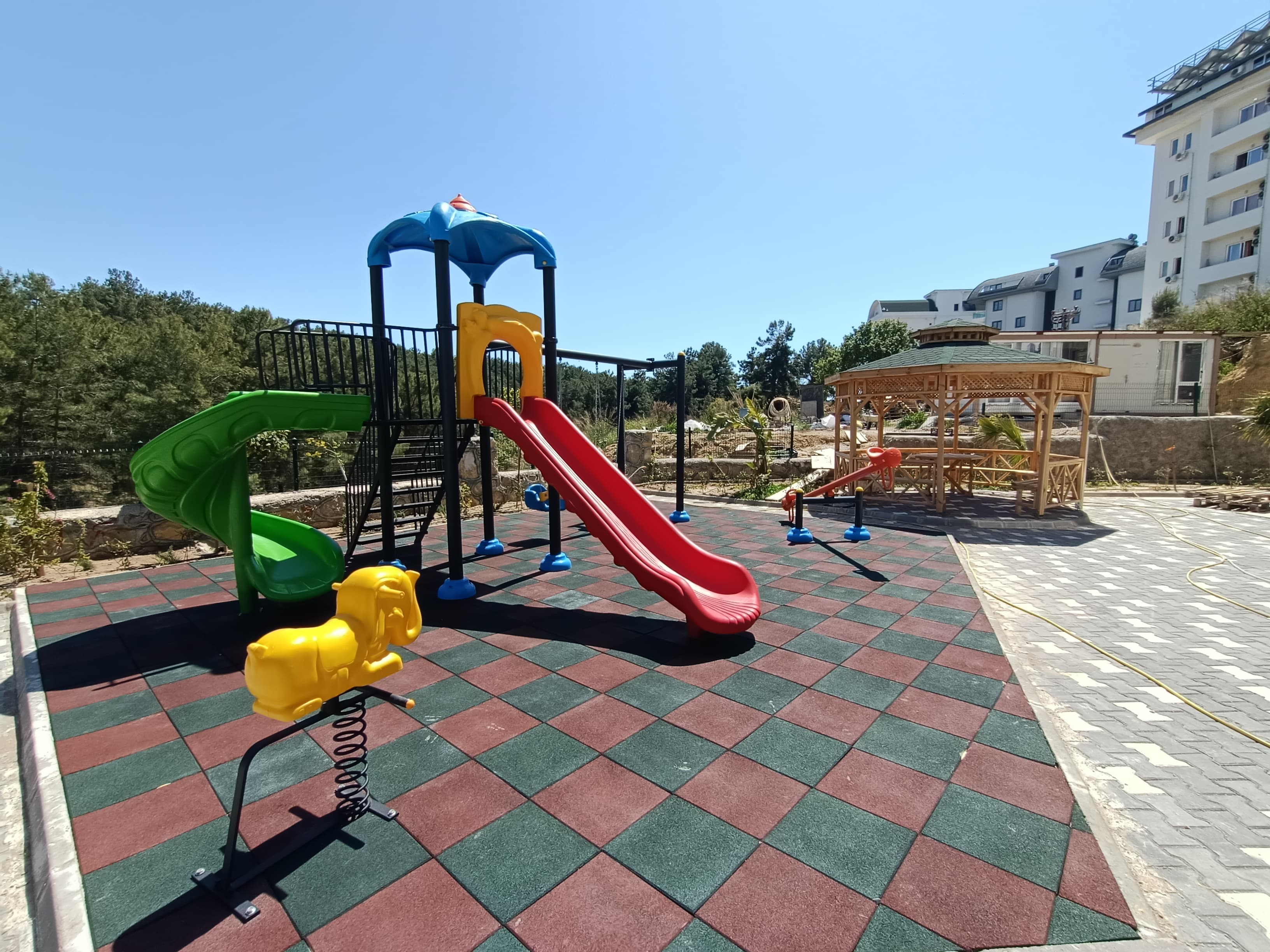 Две квартиры 1+1 в Авсалларе, 55 м2 фото 13