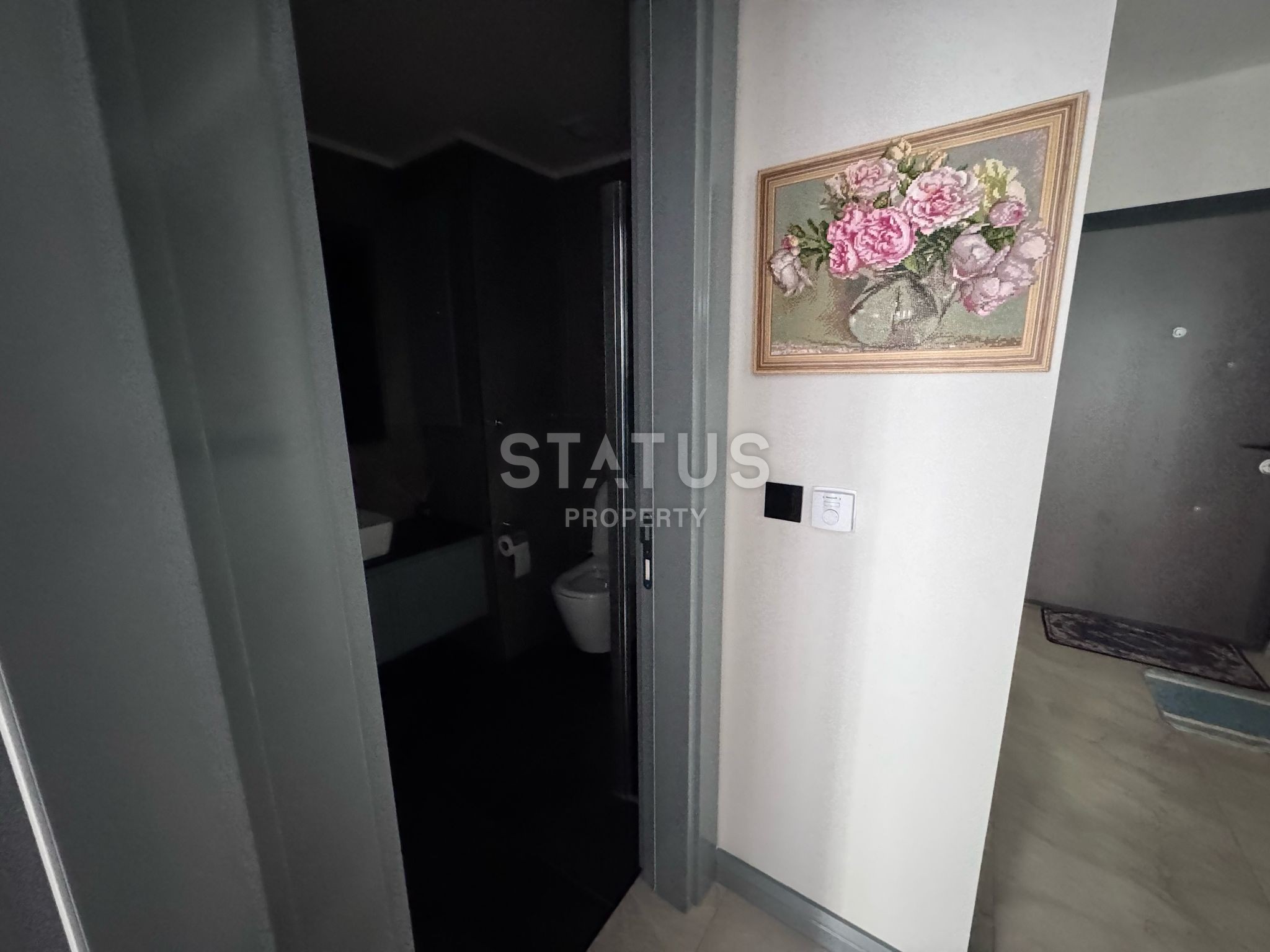 Apartment in the city center in a complex with infrastructure, 50 m2 фото 4