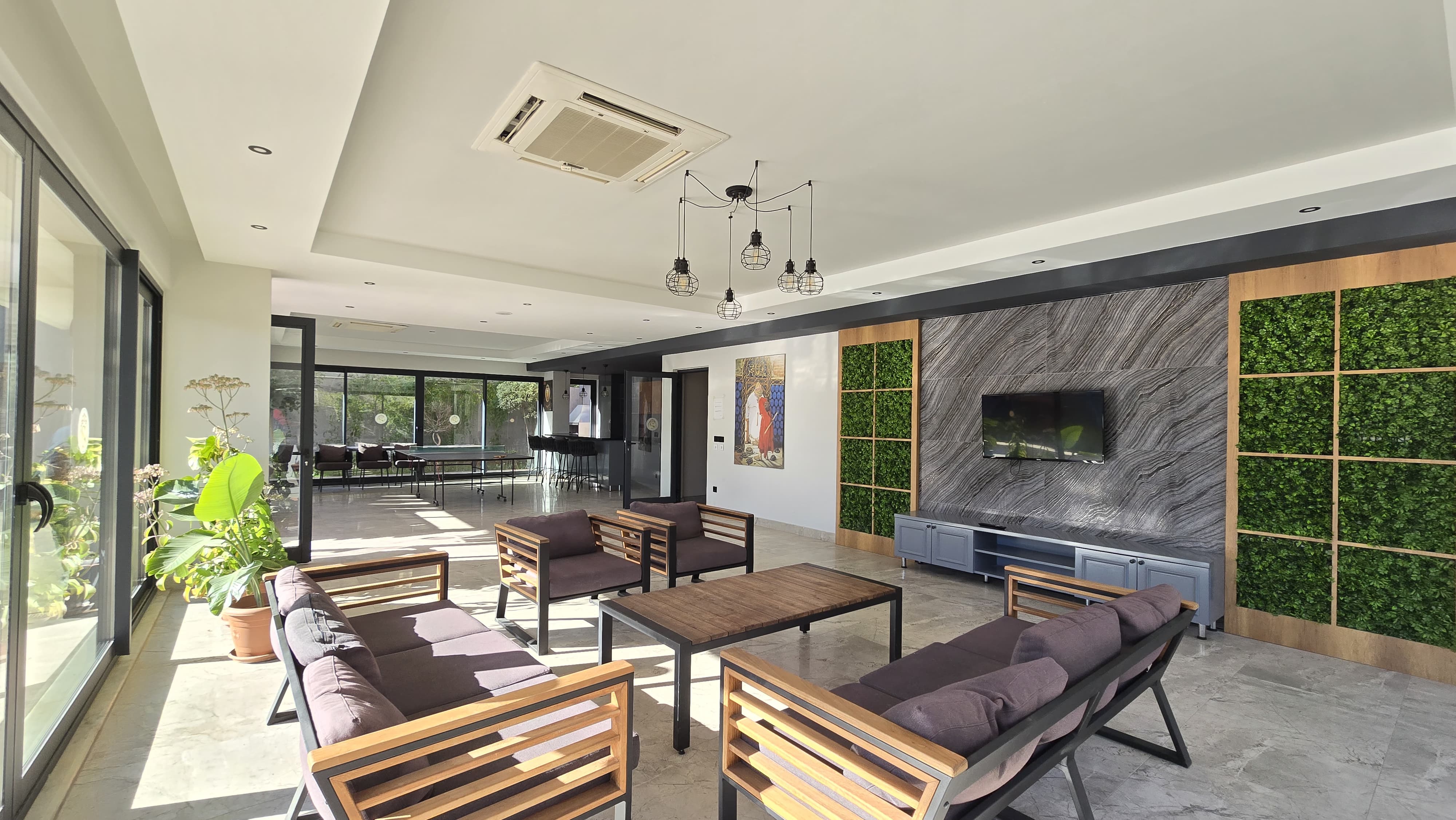 Apartment in the city center in a complex with infrastructure, 50 m2 фото 16