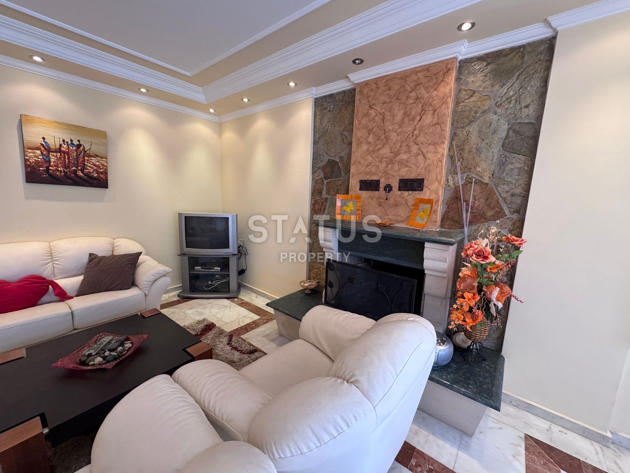 Вилла 3+1 с бассейном в Кестеле! До моря 500 метров. фото 3