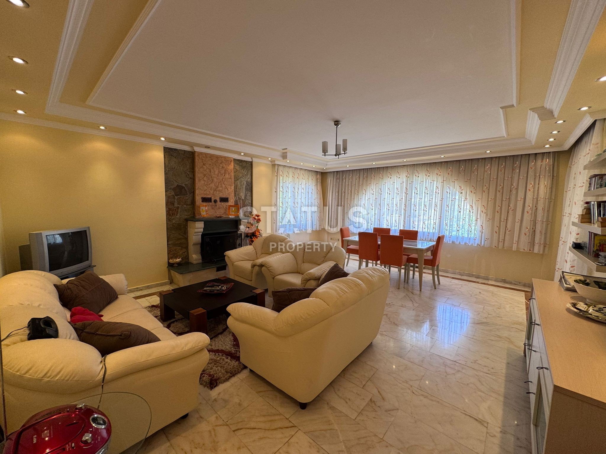 Вилла 3+1 с бассейном в Кестеле! До моря 500 метров. фото 4