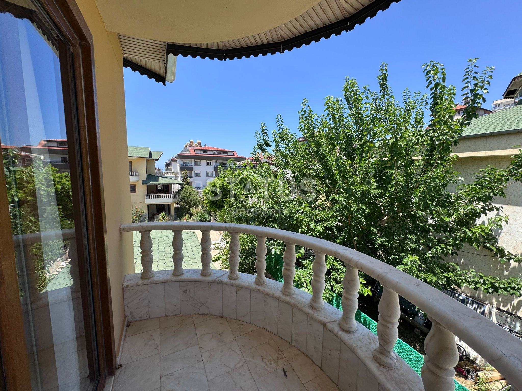 Вилла 3+1 с бассейном в Кестеле! До моря 500 метров. фото 5