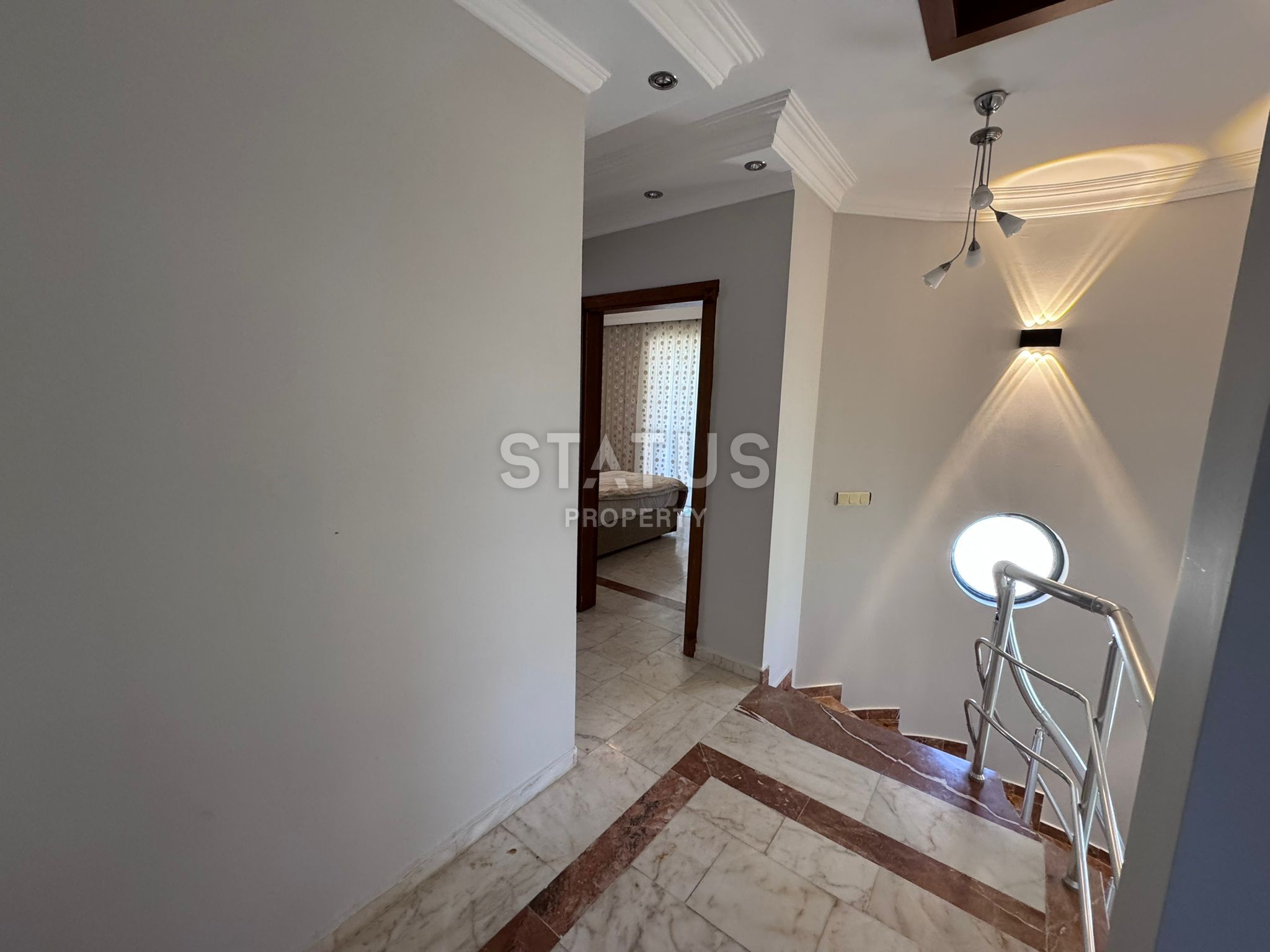 Вилла 3+1 с бассейном в Кестеле! До моря 500 метров. фото 9